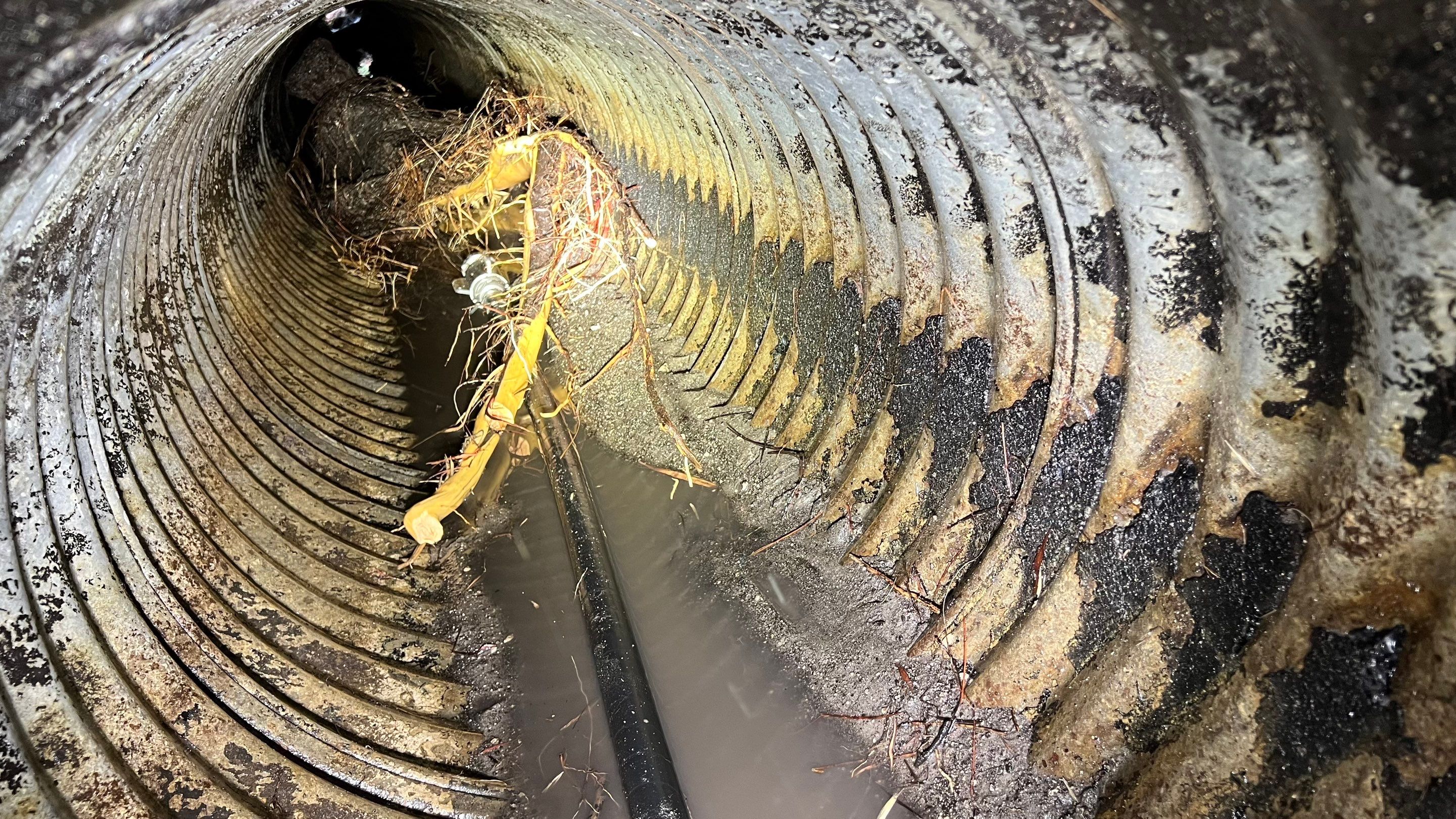 Apartment Complex Storm Water System Cleaning and Maintenance by APS Power & Water