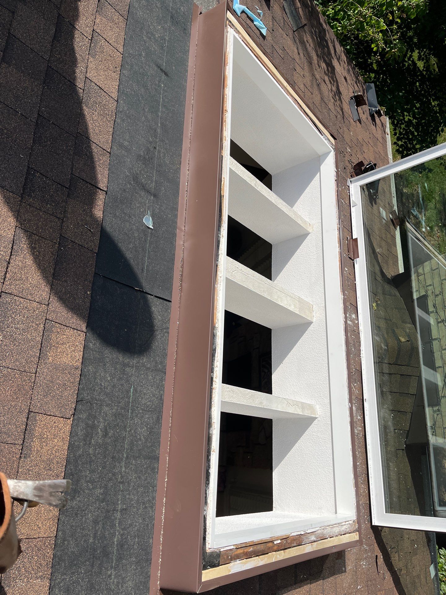 Vienna: Residential Roof Replacement with CertainTeed Landmark Designer Shingles in Burnt Sienna by RM Banning, Inc.