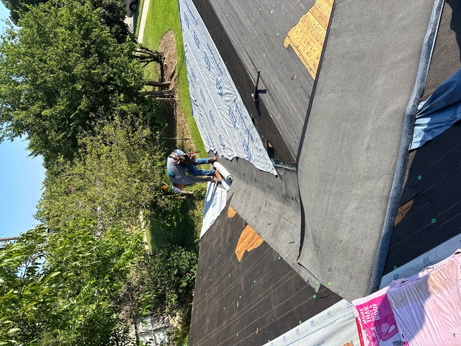 Residential Roofing Installation using Owens Corning Oakridge Onyx Black by DeZign Roofing & Exteriors