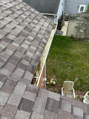 Turtle Shell gutter protection installation in Aurora, IL 60502, photograph 10