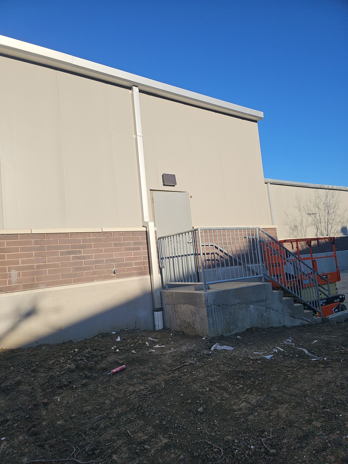 Commercial Roofing Installation using Insulated roof and wall panels by Nitro Roofing and Construction