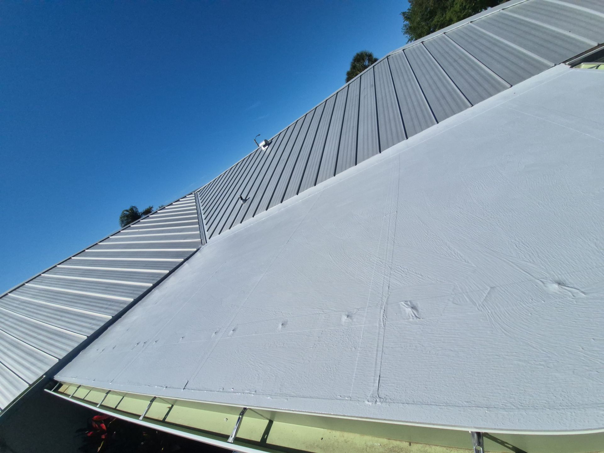 Project in Largo 33774 by Mitchell Roofing Company LLC 