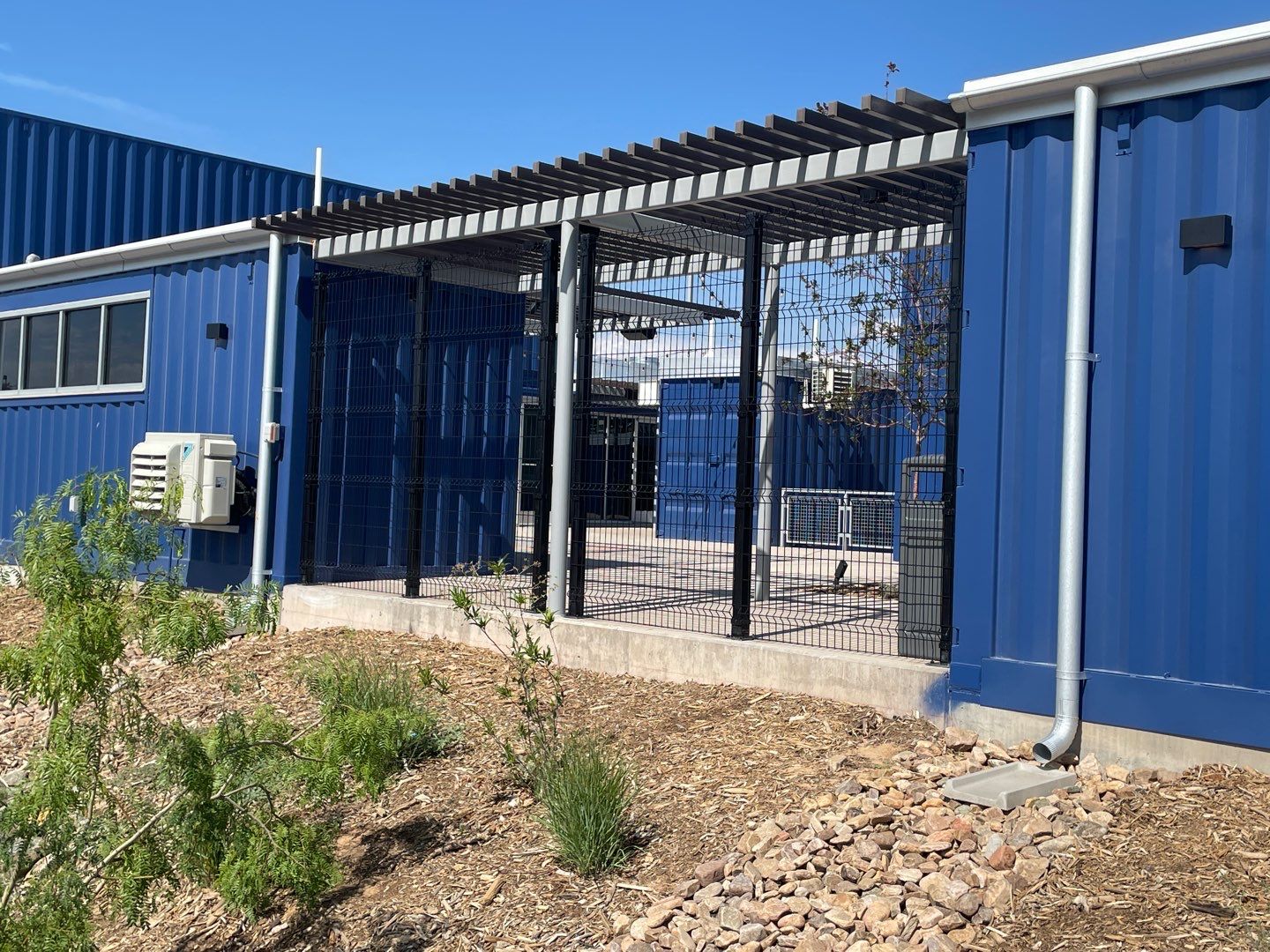 Light Commercial using 8' DM Classic by Valley Fence Company