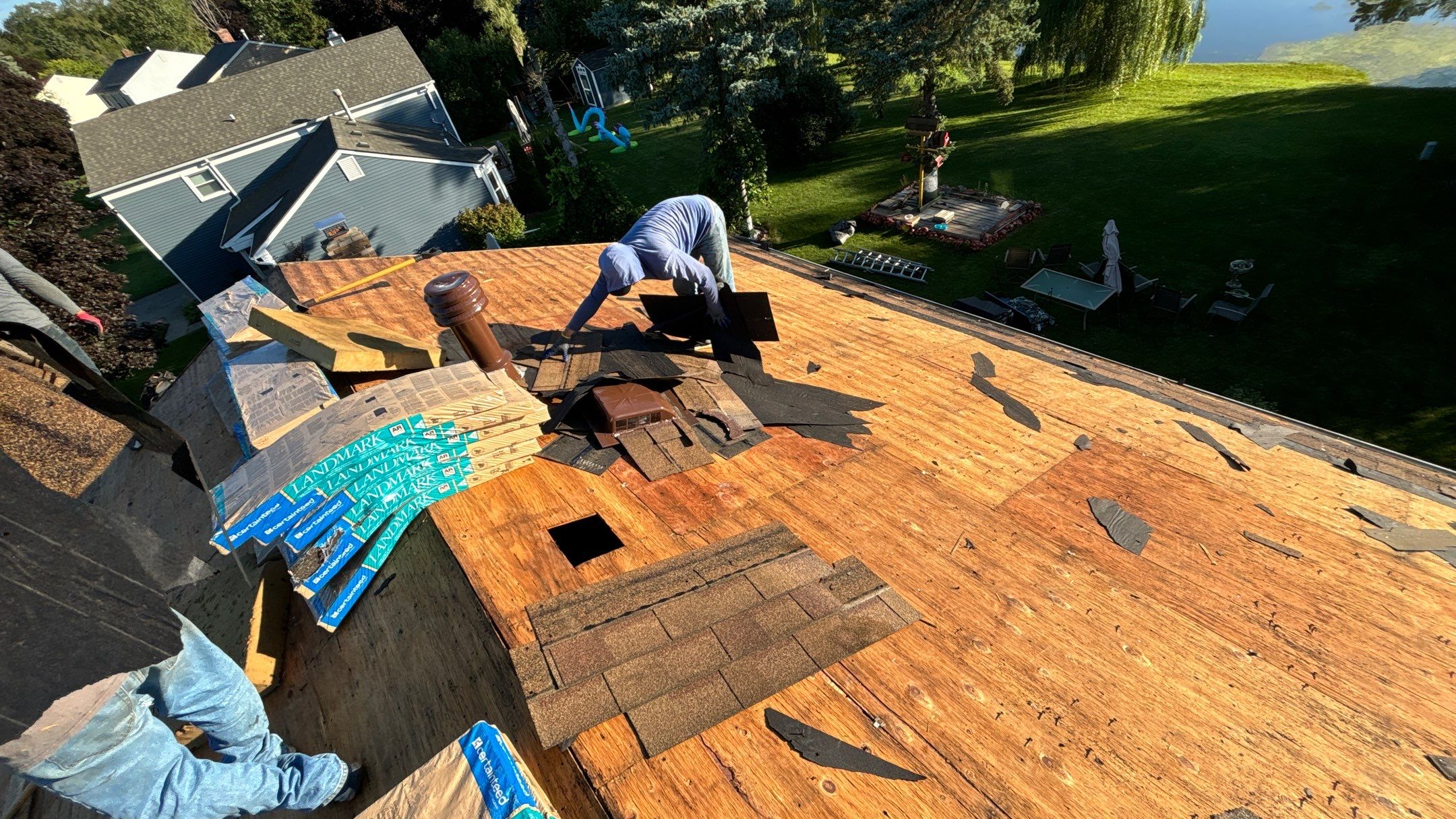 Roof Replacement using CertainTeed Landmark by 180 Contractors