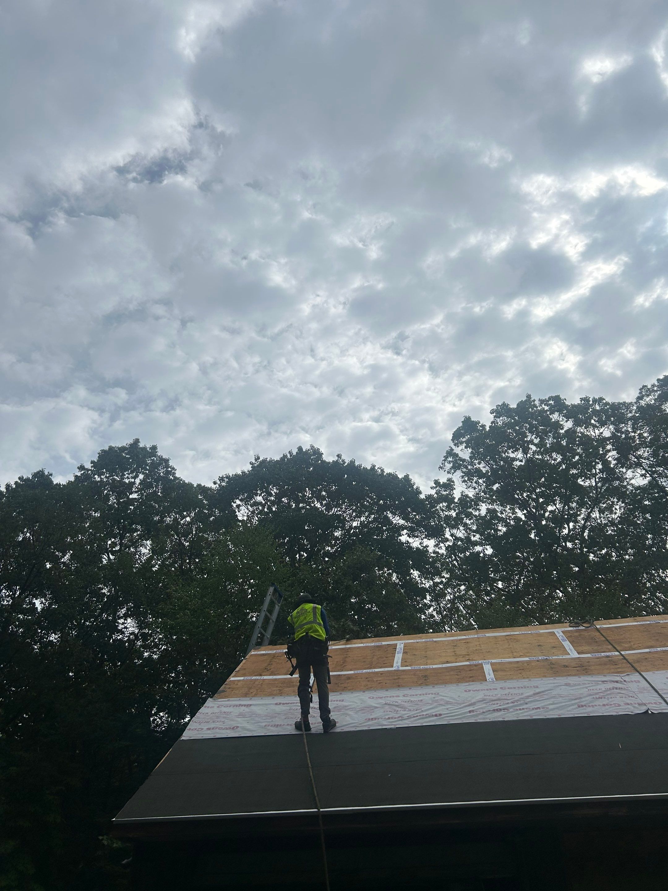 Atlas Stormmaster: Black Shadow in Litchfield by Golden Shield Roofing