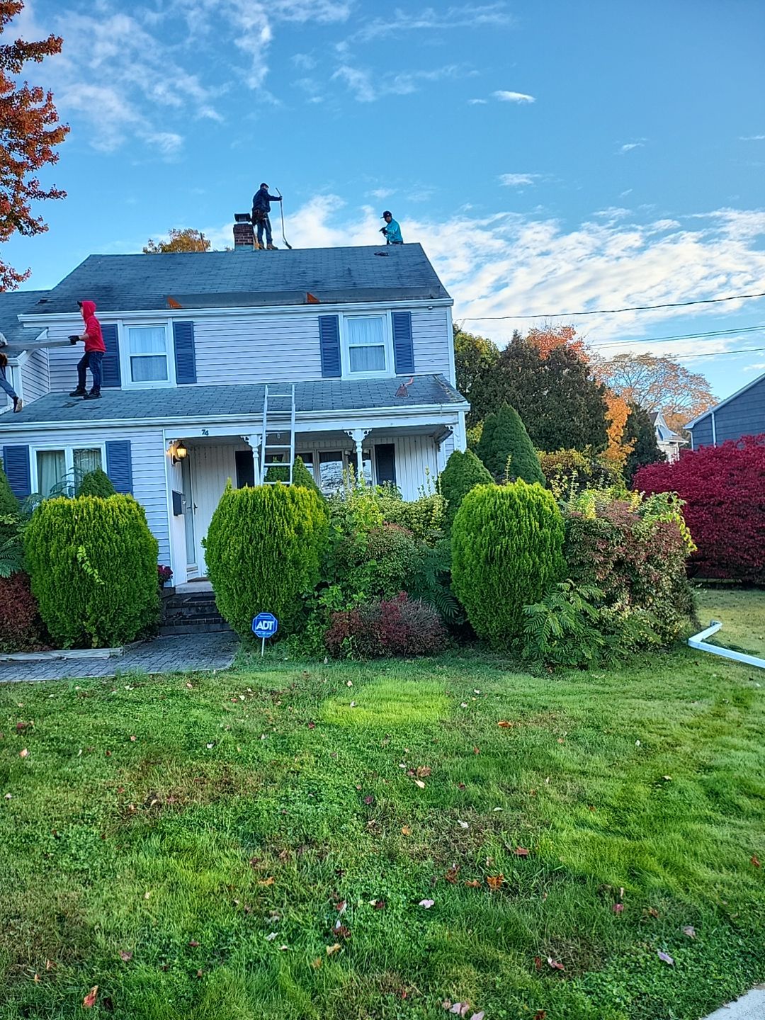 Residential Roofing Installation using Owens Corning TruDefinition Slatestone Gray by A Plus Exterior