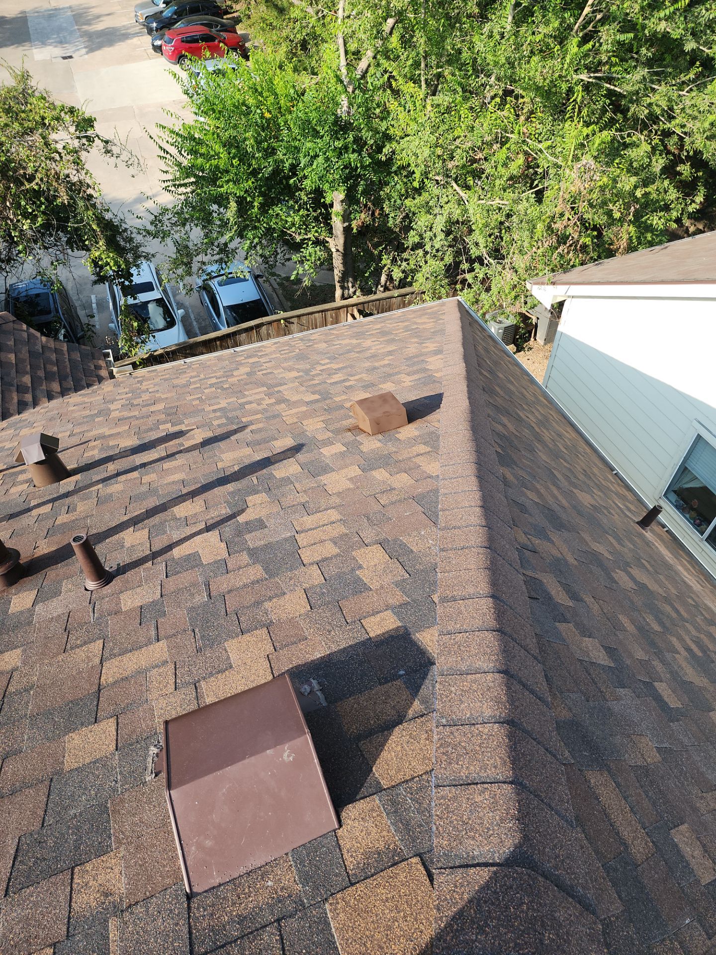 Residential Roofing Installation using Owen's Corning Duration (Lifetime) Shingles by Roof Repair Company