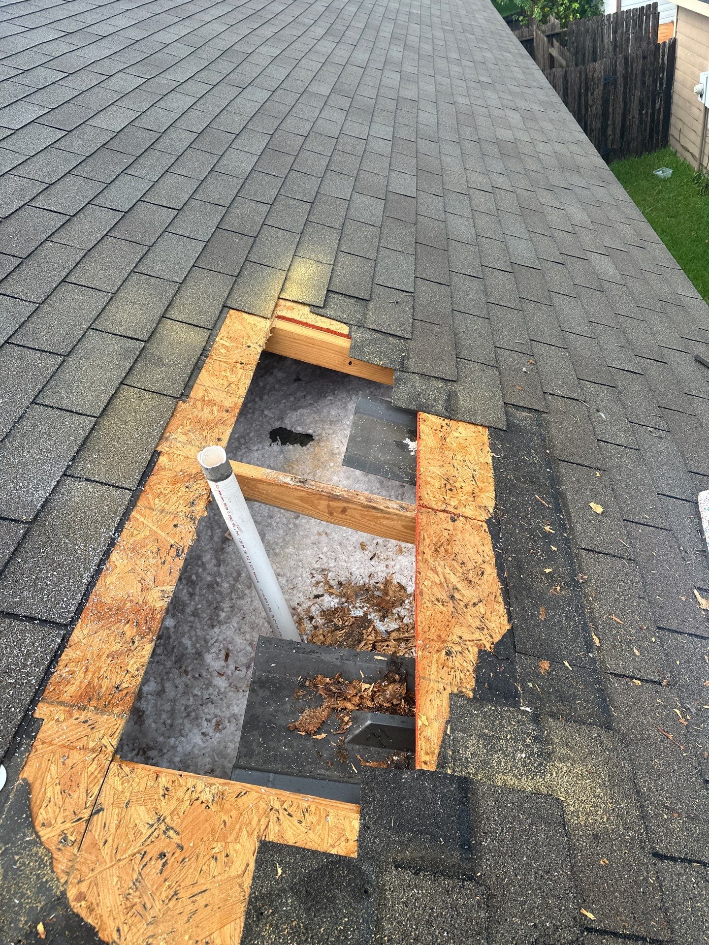 Hail Damage using Owen's Corning Duration (Lifetime) Shingles by Roof Repair Company