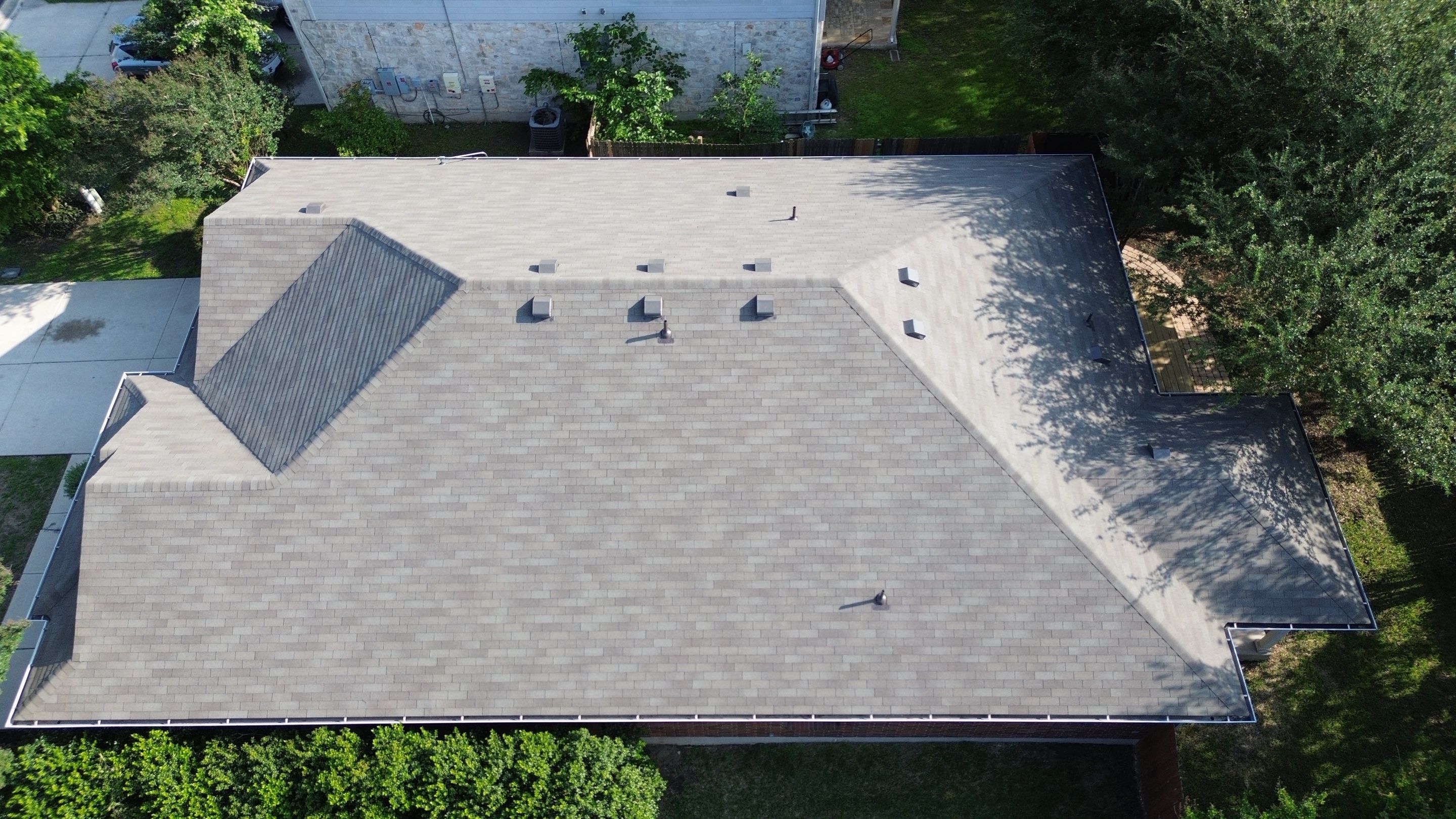 Roof Replacement in Hutto, TX | Owens Corning Driftwood Shingles by Kstylez Roofing & Construction