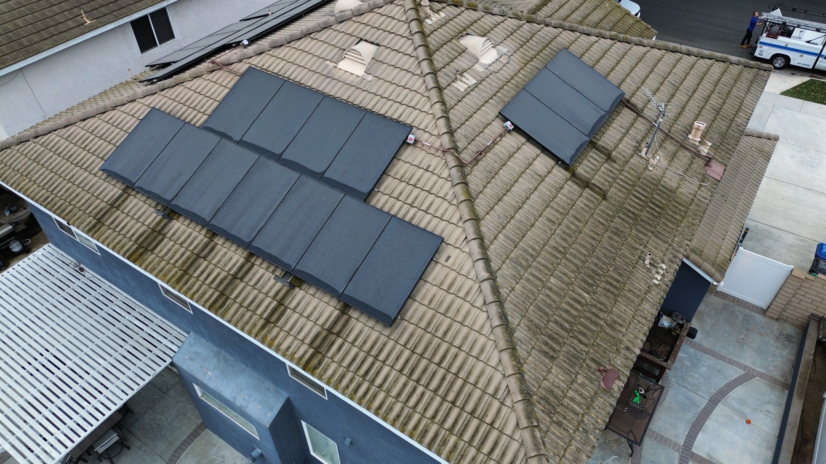 Roof Wash SAFECO by Pirate Pete’s Power Washing