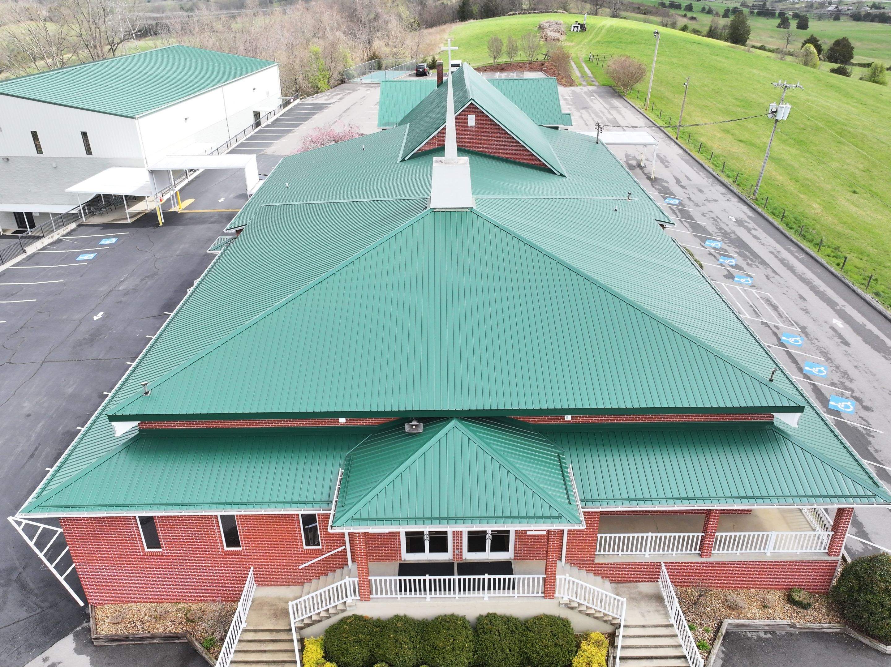 Poplar Ridge Church by Omnia Roofing