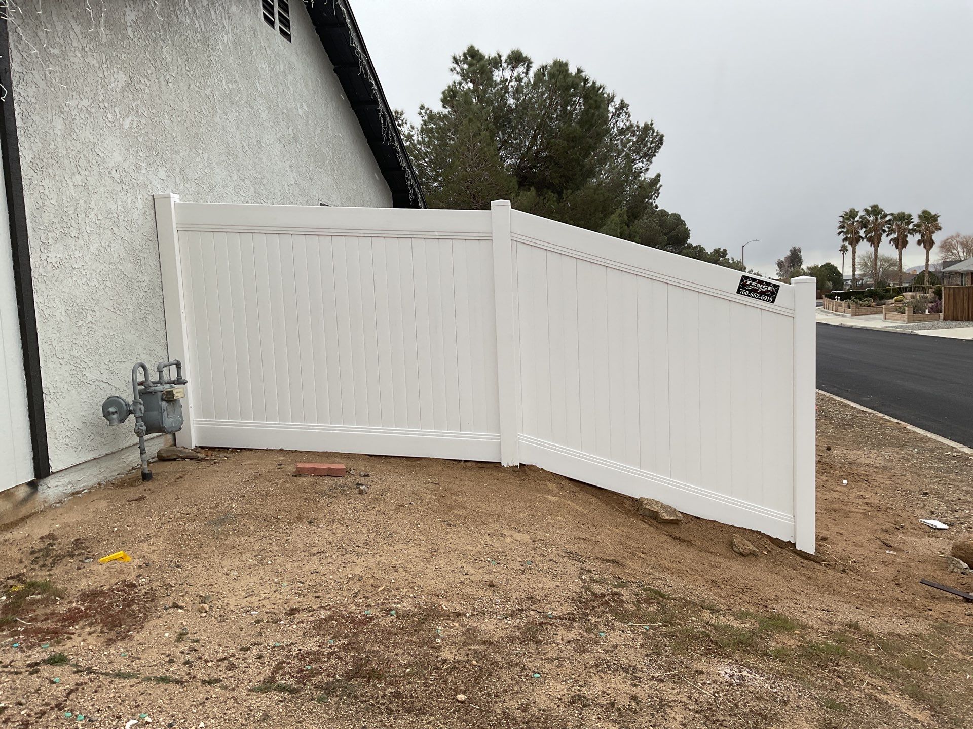 Fence Installation using Vinyl by Fence Guys Inc. 