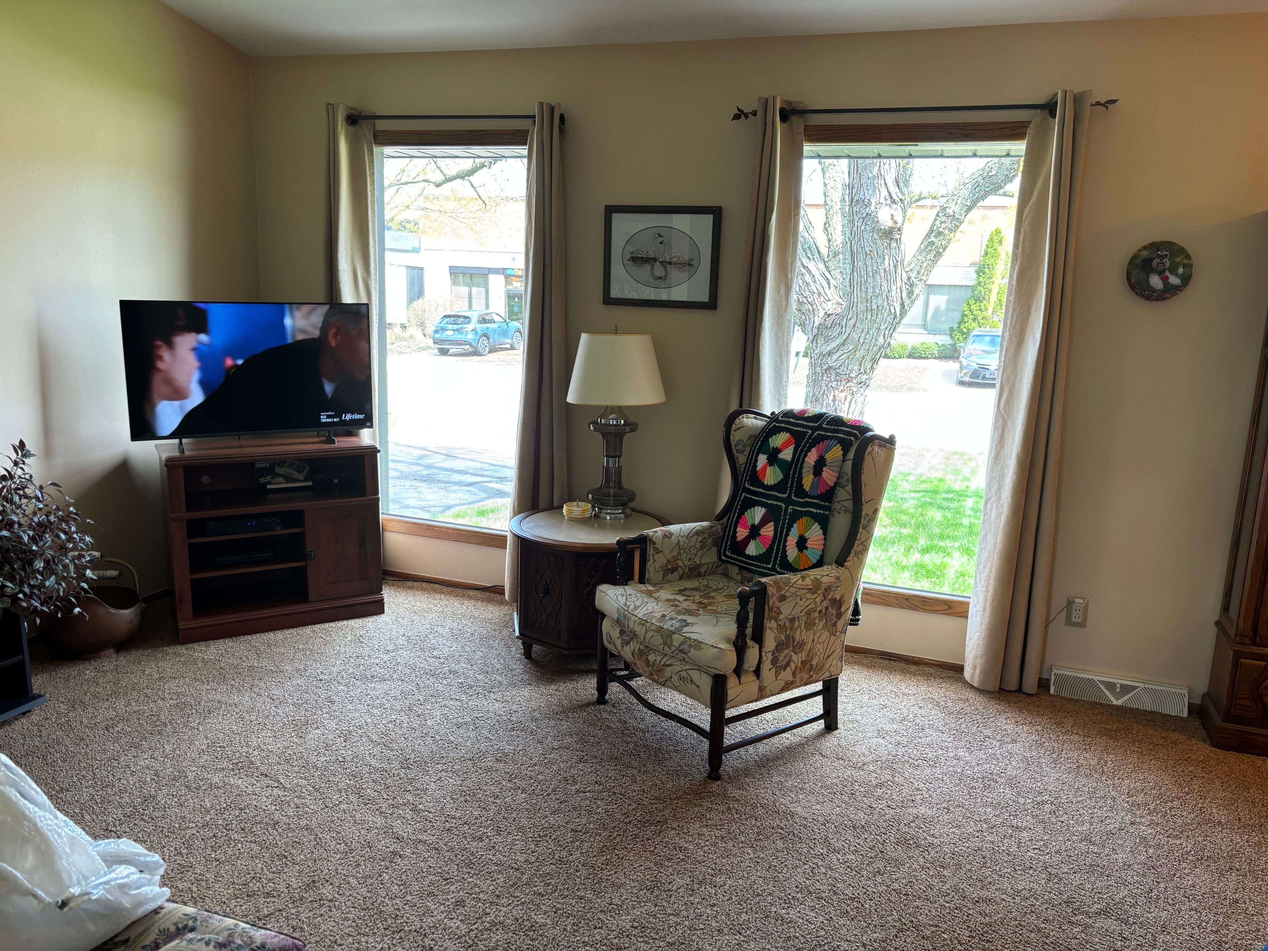 Comprehensive Interior Painting with Sherwin-Williams Finishes in Milwaukee by OCS Contracting Services