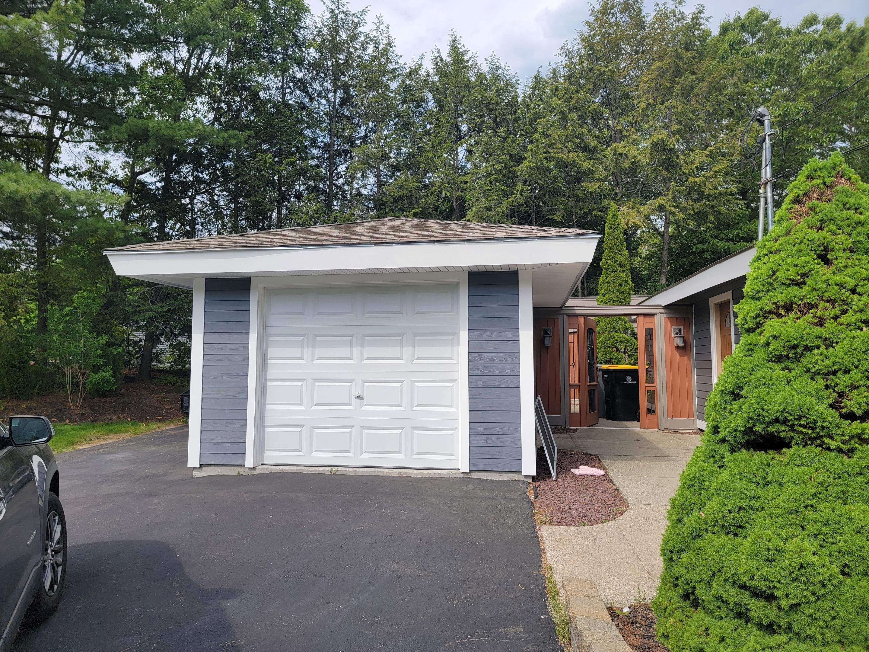 Siding Installation using James Hardie by UBrothers Construction