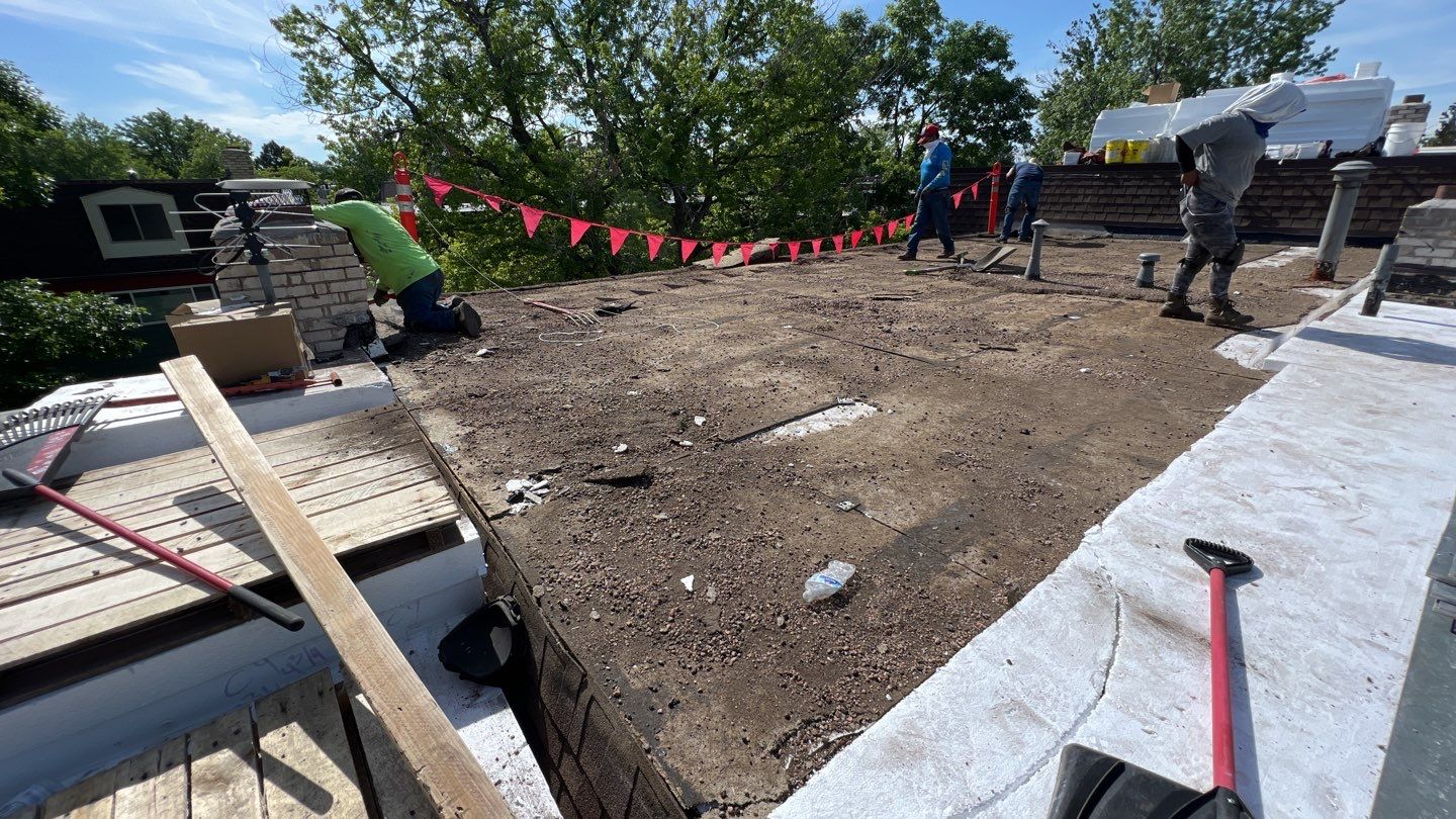 Commercial Roofing Installation using MuleHide EPDM .60 - BLACK by A to Z Roofing