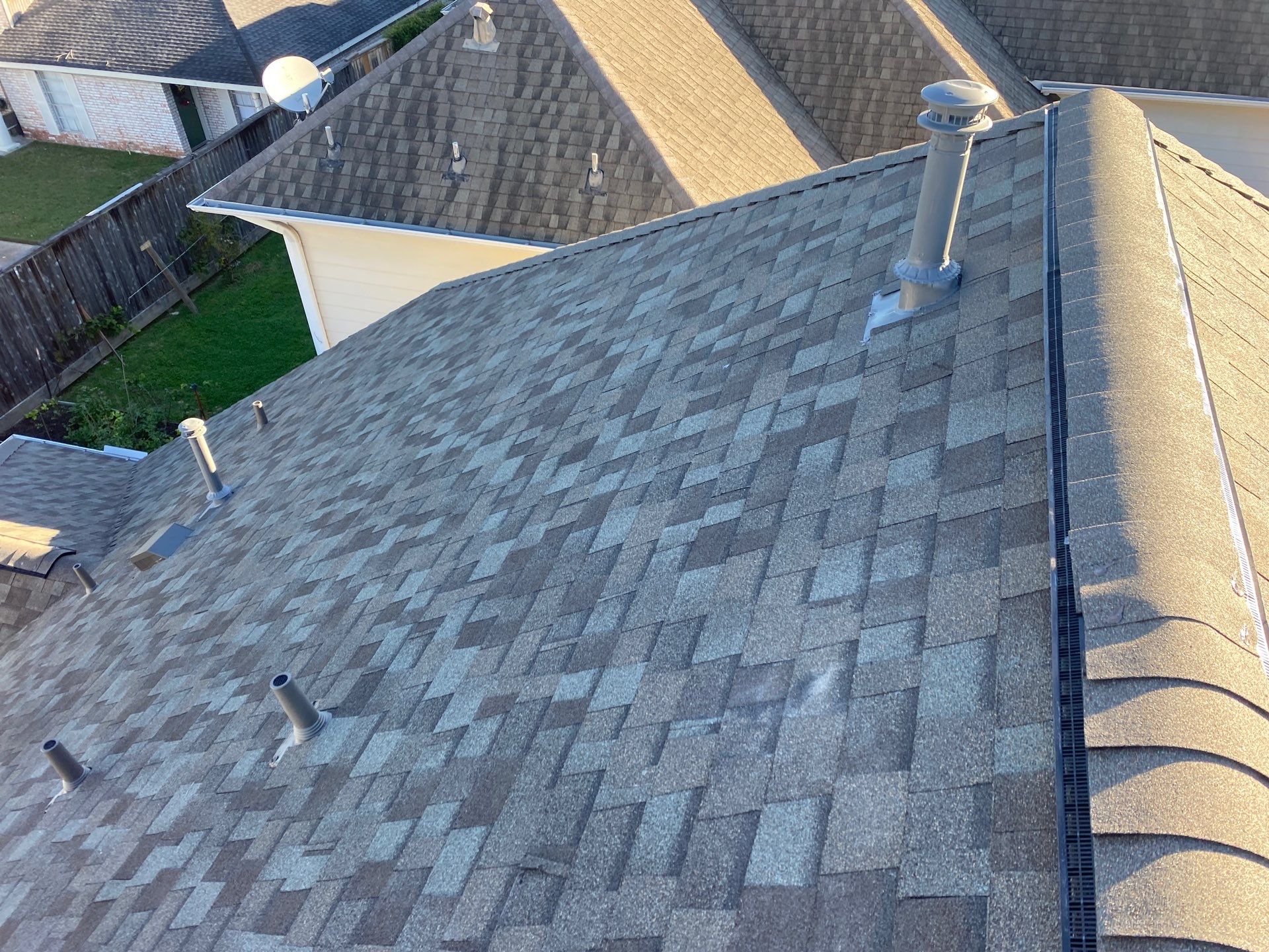 Residential Roofing Installation using Owen's Corning Duration (Lifetime) Shingles by Roof Repair Company
