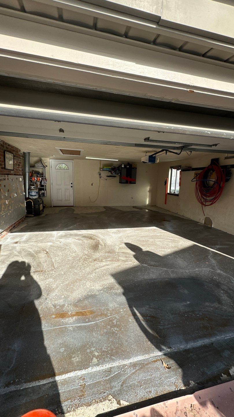 Shoreline Garage Project in Wexford by Floors in a Day, Inc