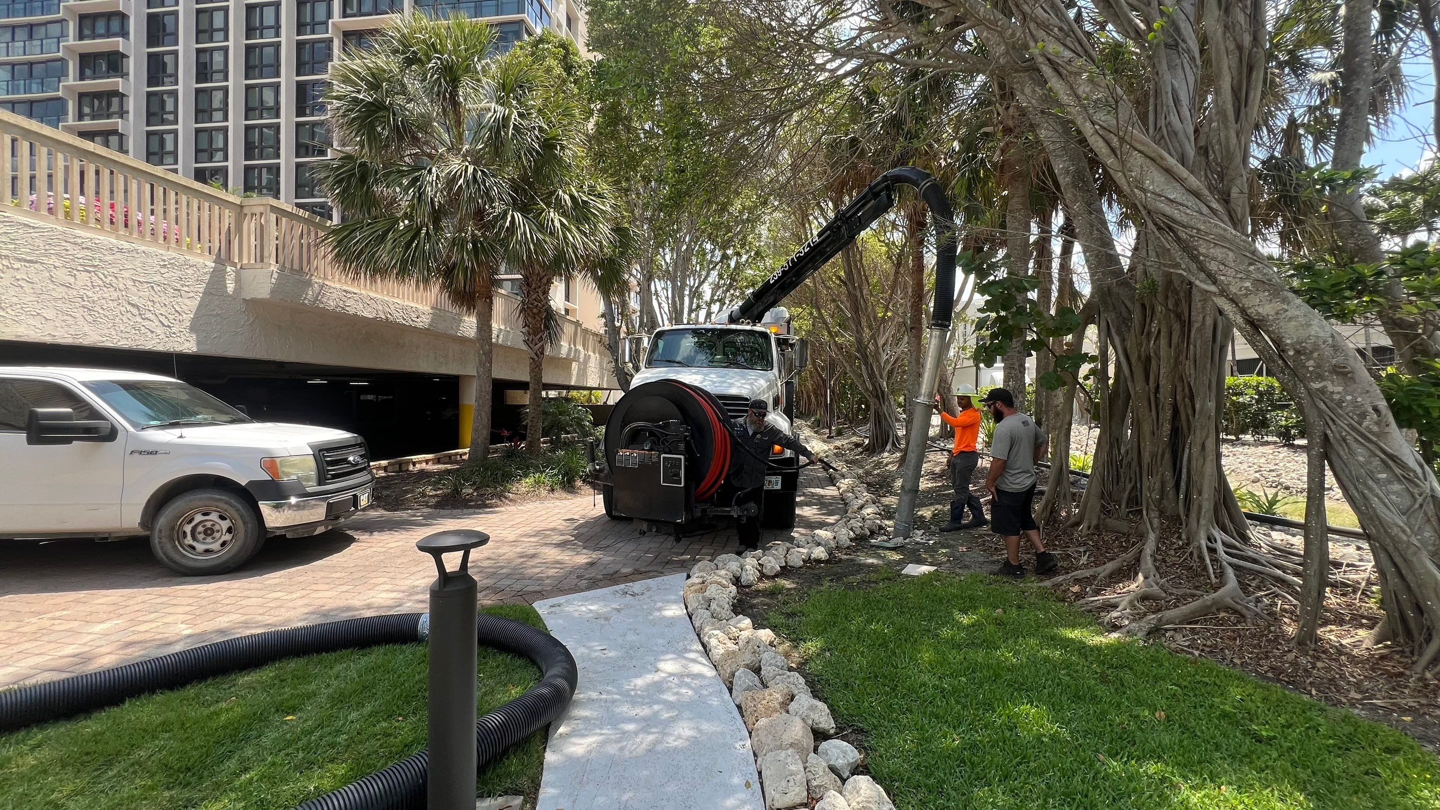 Gulfshore Condo Stormwater System Maintenance by APS Power & Water
