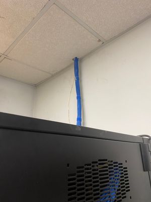 Structured cabling installation by CimaSolutions