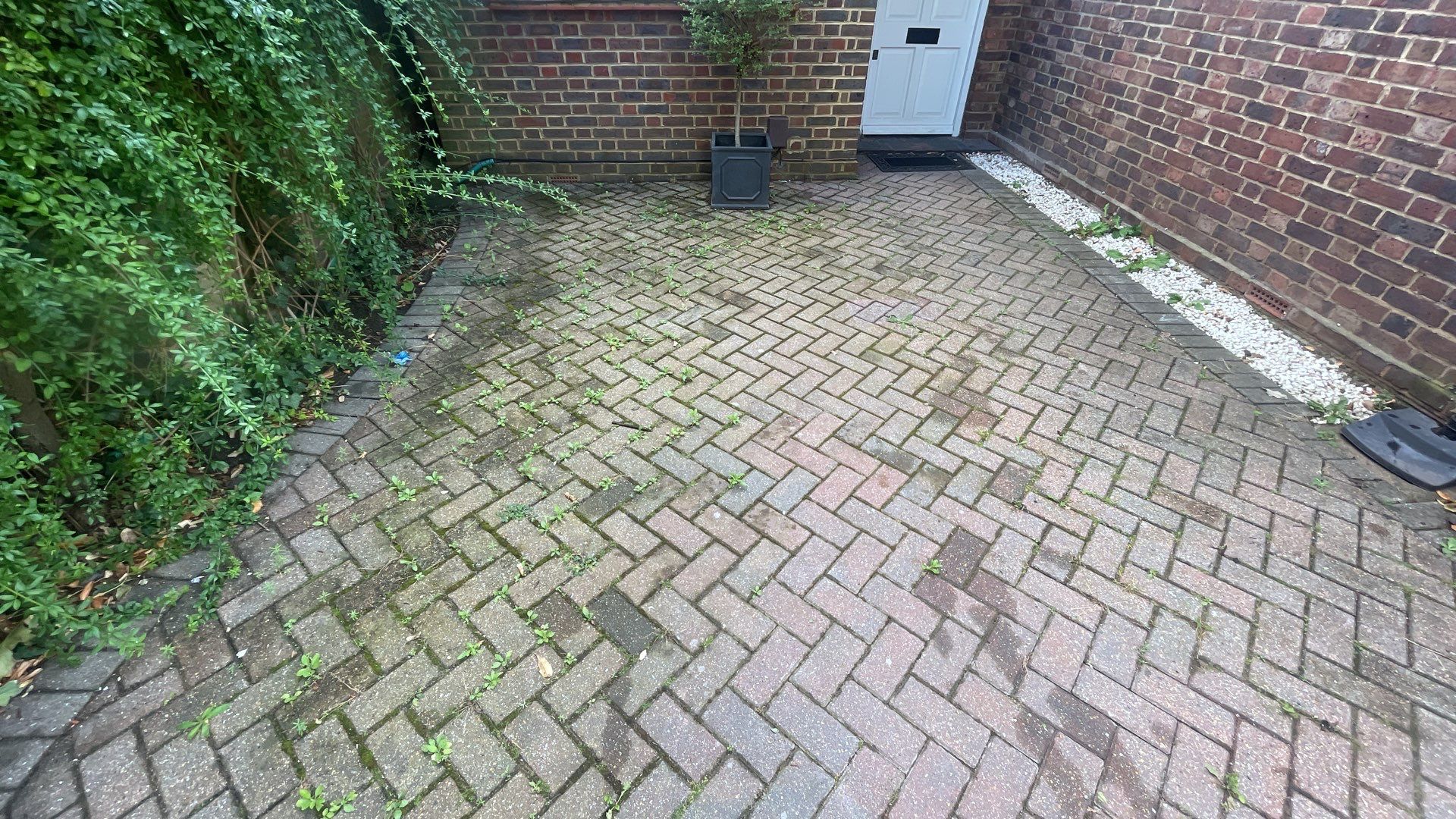 Driveway And Patio Clean using honda 21 ltr/min by Ges Exterior Cleaning ltd