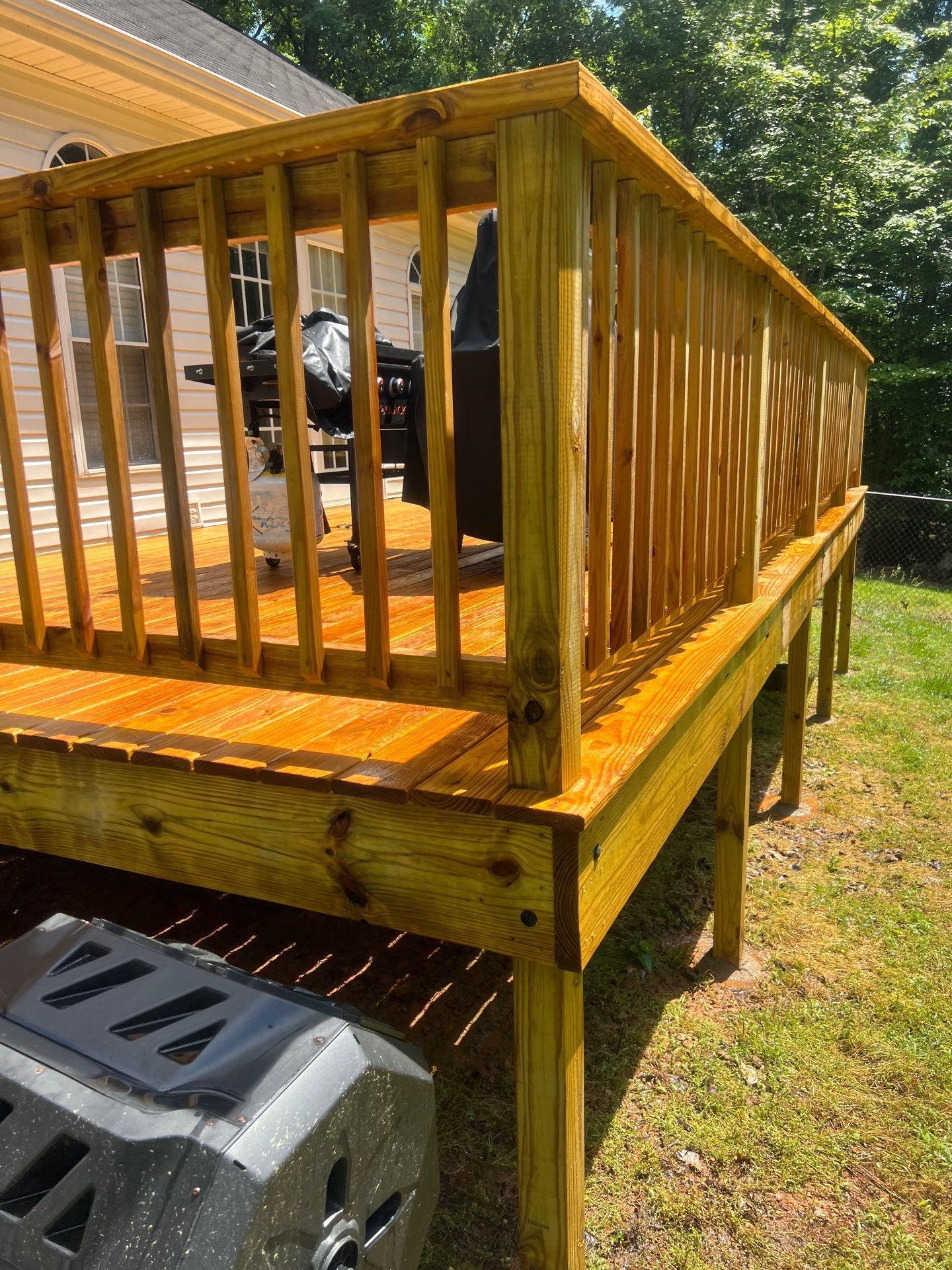 Deck using Wood Sealant by DuraSeal