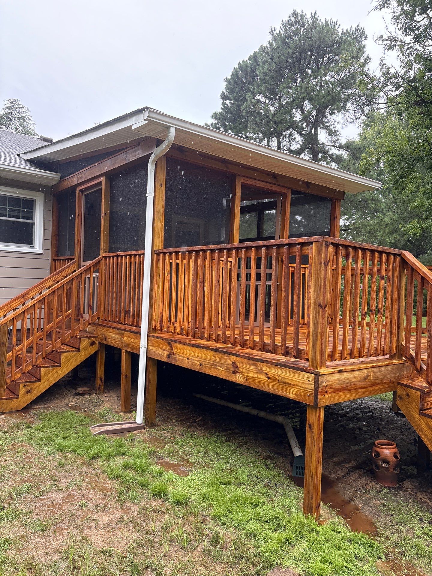 Wood Deck using Wood Sealant by DuraSeal
