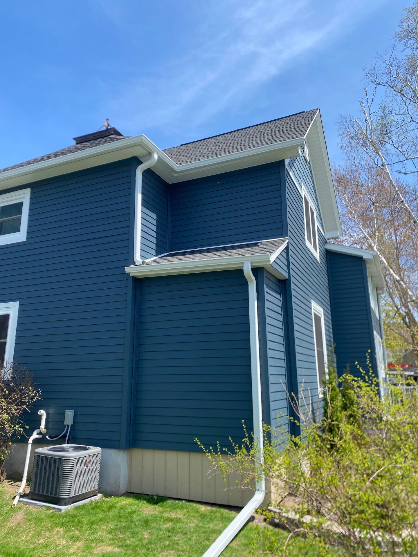 TAMMY'S DREAM HOME FIX UP!  by Gellings Roofing & Siding