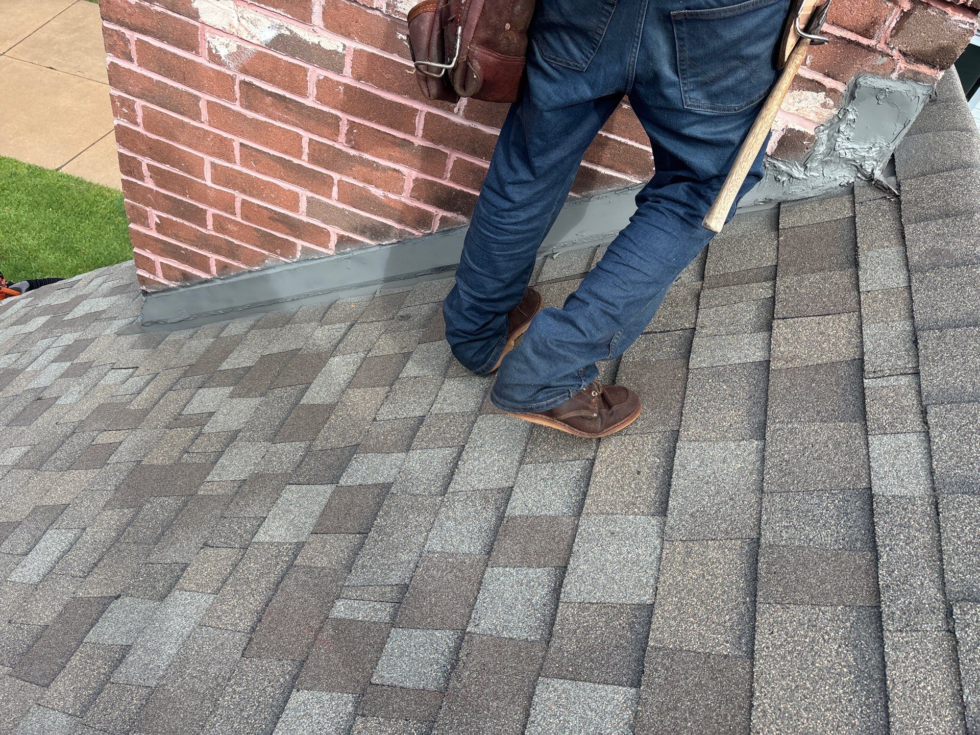 Residential Roofing Installation using Owen's Corning Duration (Lifetime) Shingles by Roof Repair Company