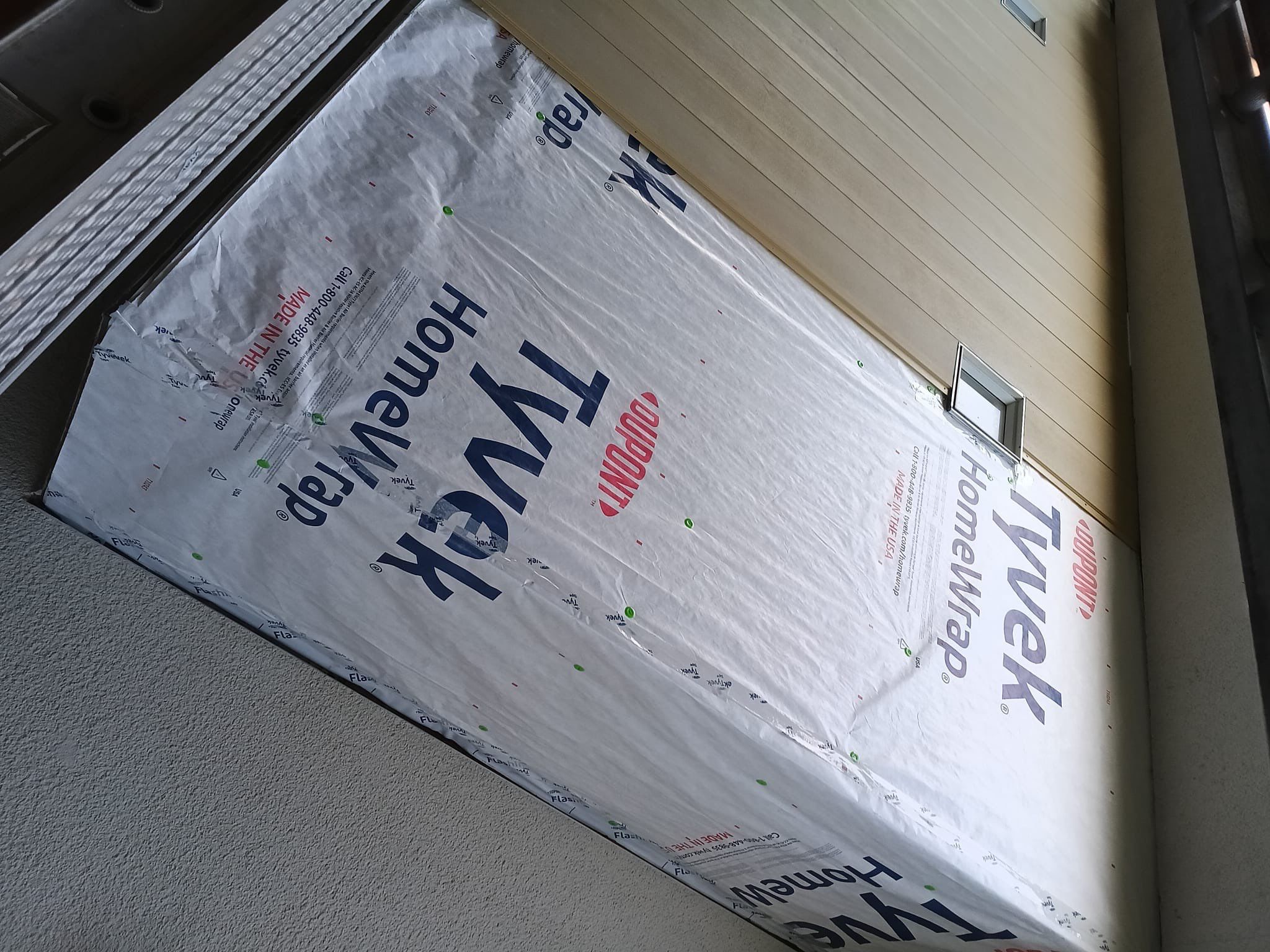 James Hardie Shiplap prime  by New Era Siding Inc 