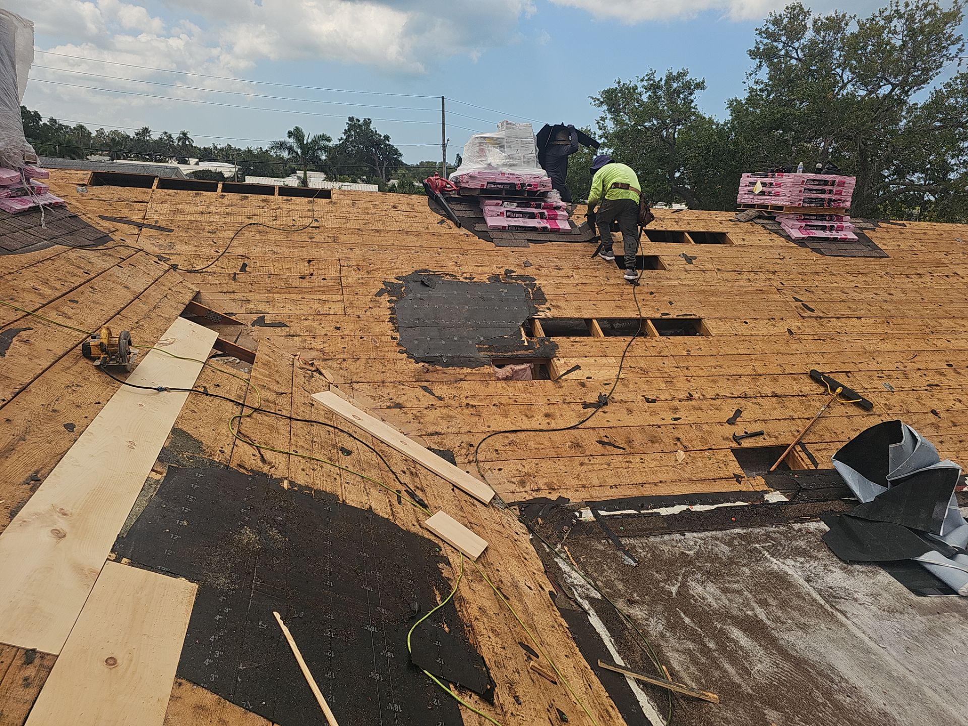 Project in Largo 33774 by Mitchell Roofing Company LLC 