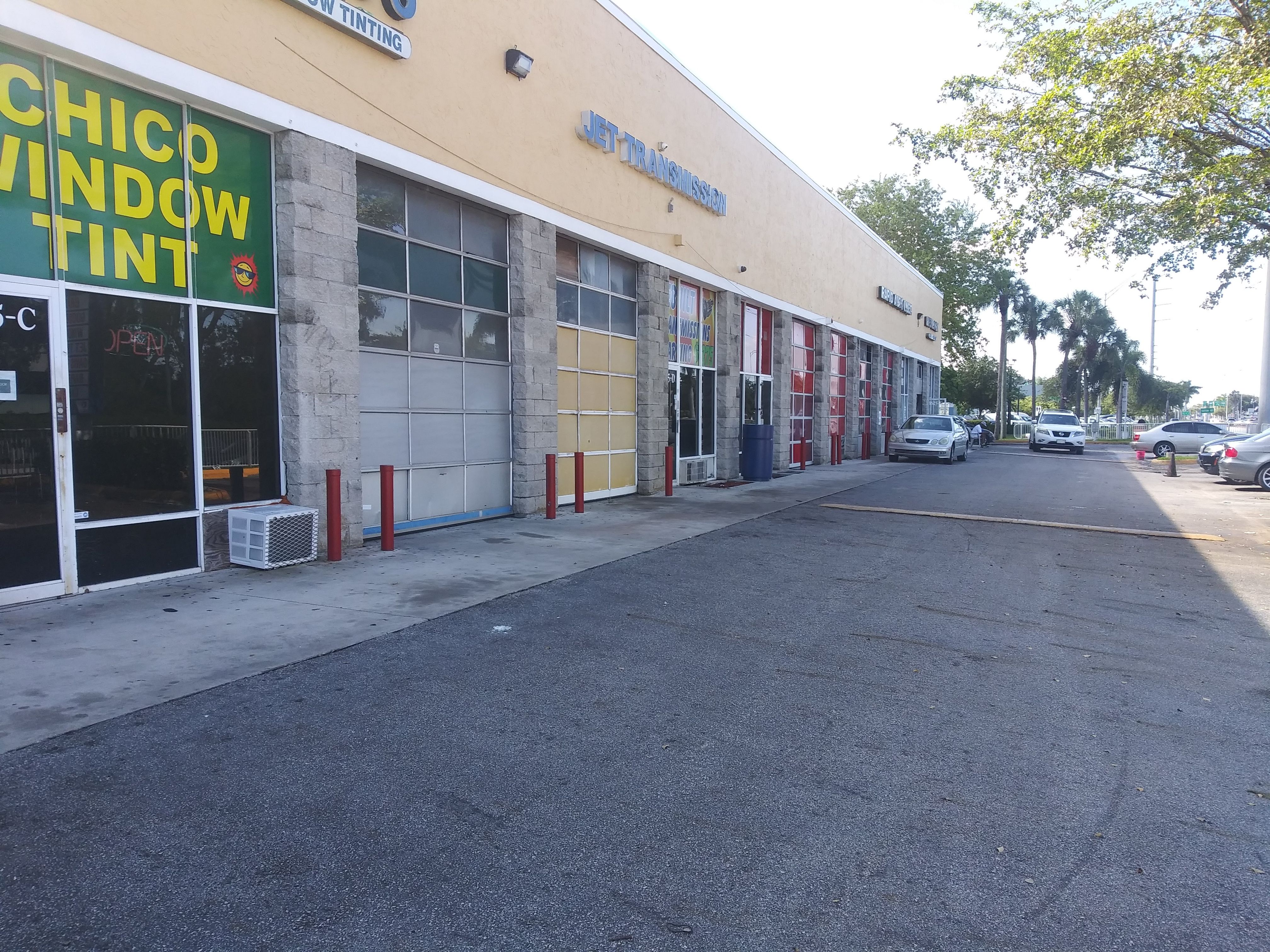 Commercial Grounds Maintenance by
M.A.B. Landscaping & Property Maintenance