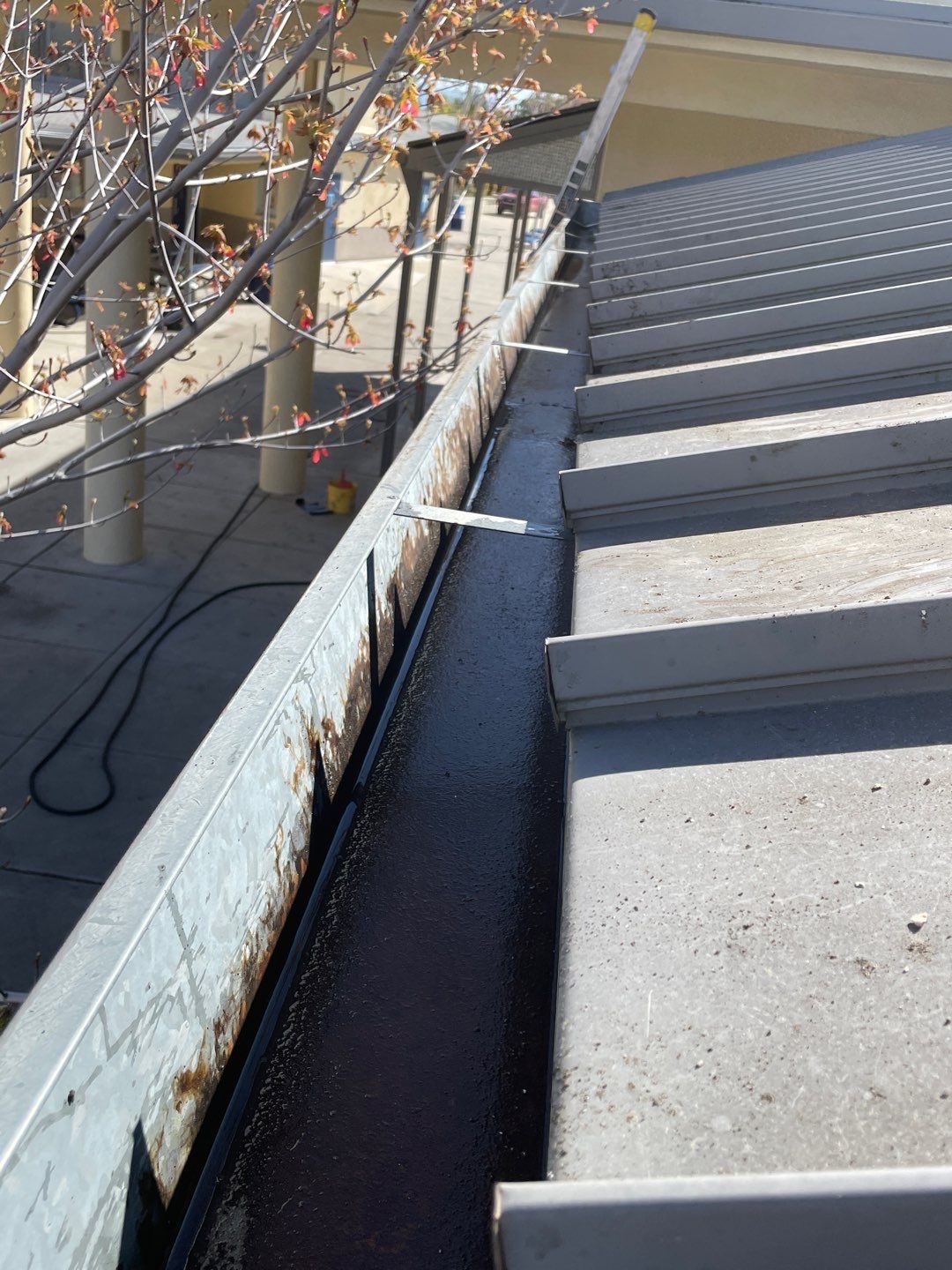Commercial Gutter Cleaning-Los Altos by All One Solar Shine