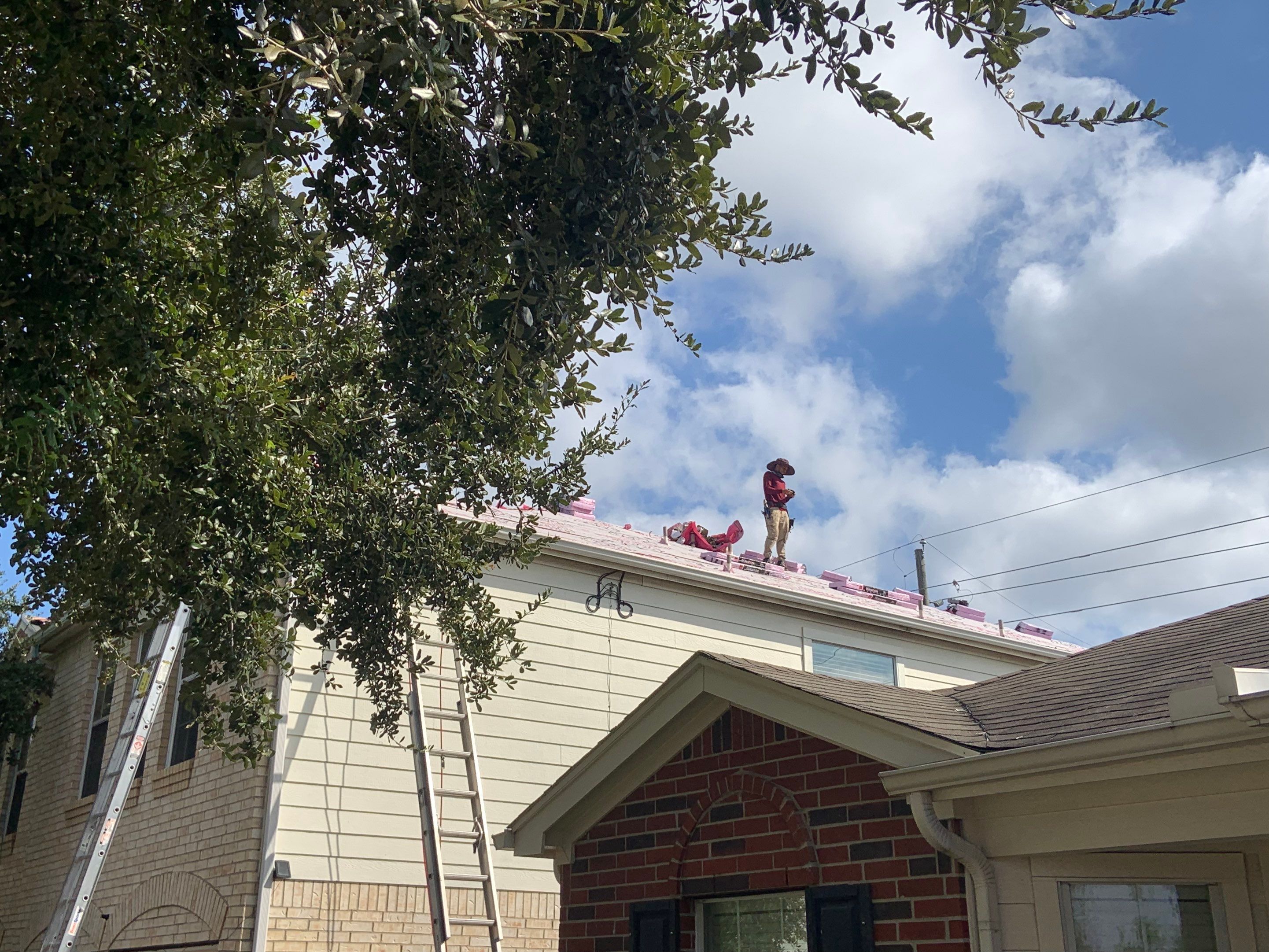 Residential Roofing Installation using Owen's Corning Duration (Lifetime) Shingles by Roof Repair Company