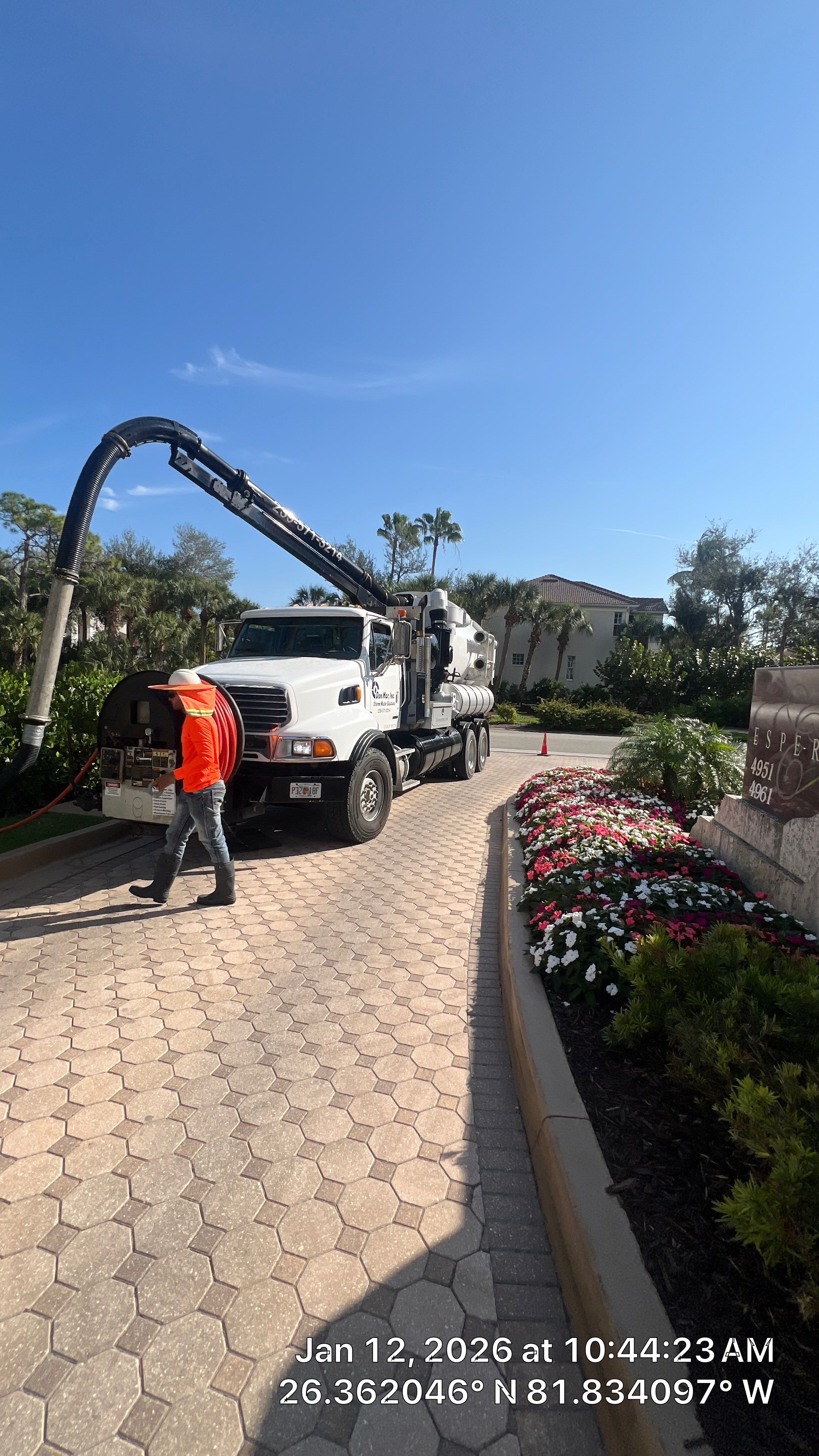 Bonita Bay Condo Stormwater System Maintenance with PRS by APS Power & Water