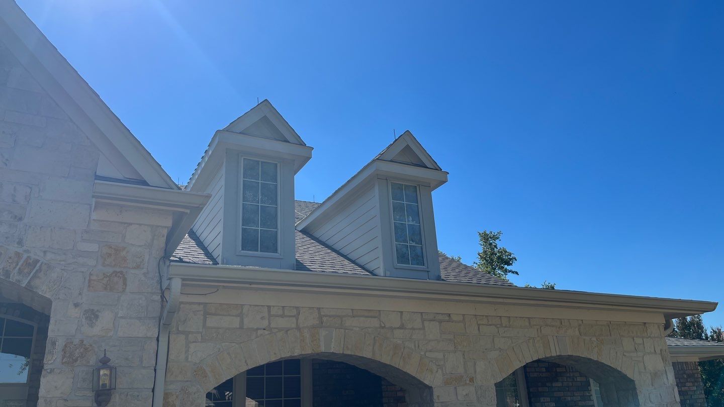 Roof Repair by Rainy Day Restoration