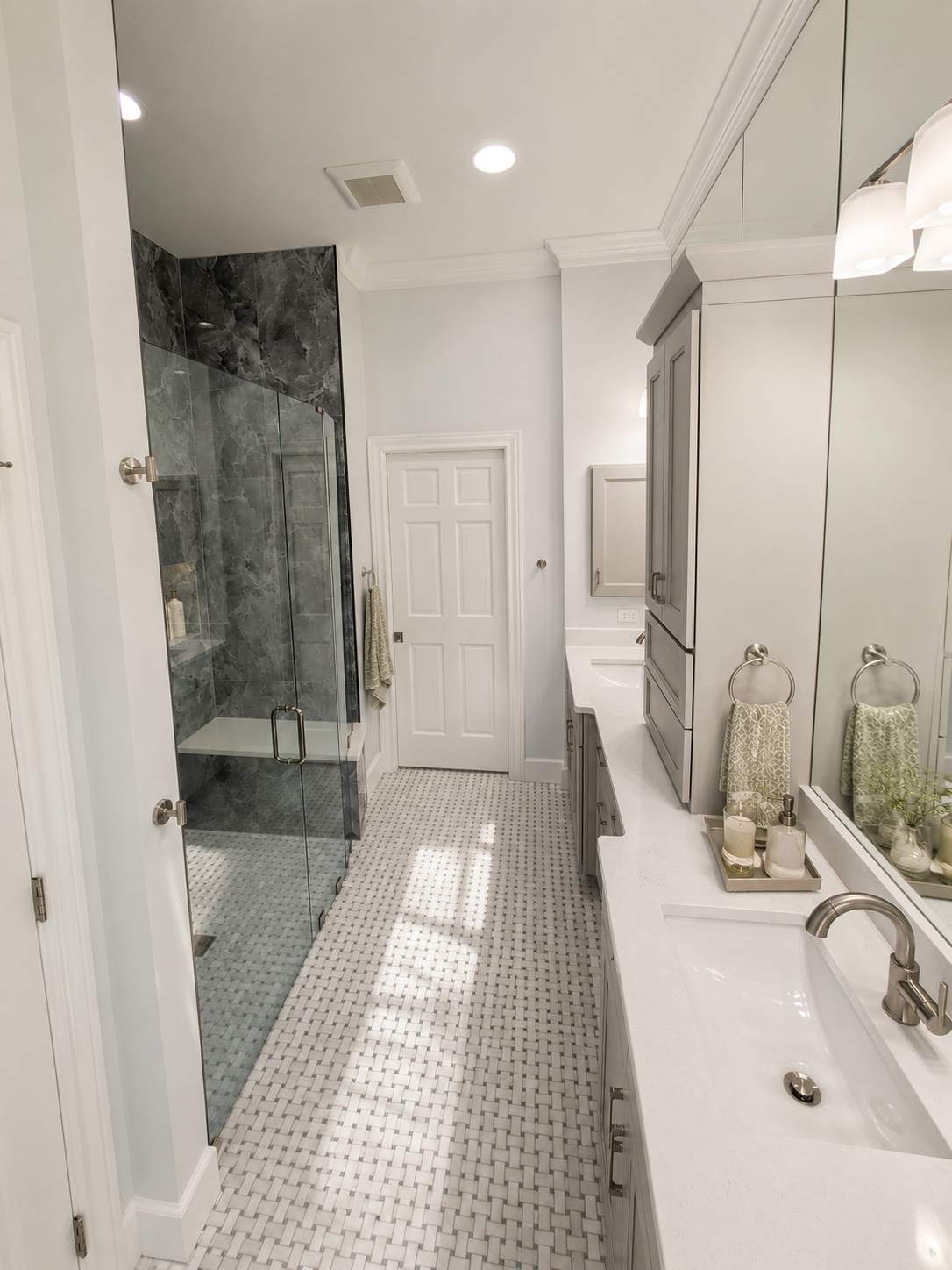 Legacy Bath & Kitchen featured photo.