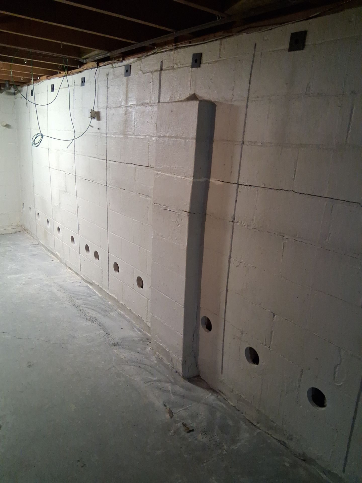 Wall Reinforcement by Toledo Basement Repair 