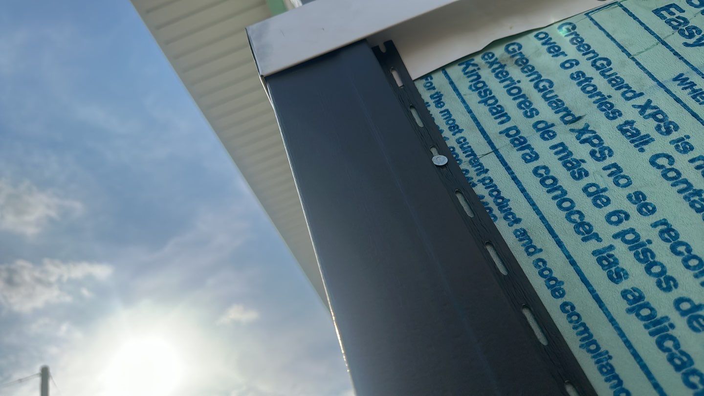 Siding Replacement using CertainTeed Restoration Classis D4 by 180 Contractors