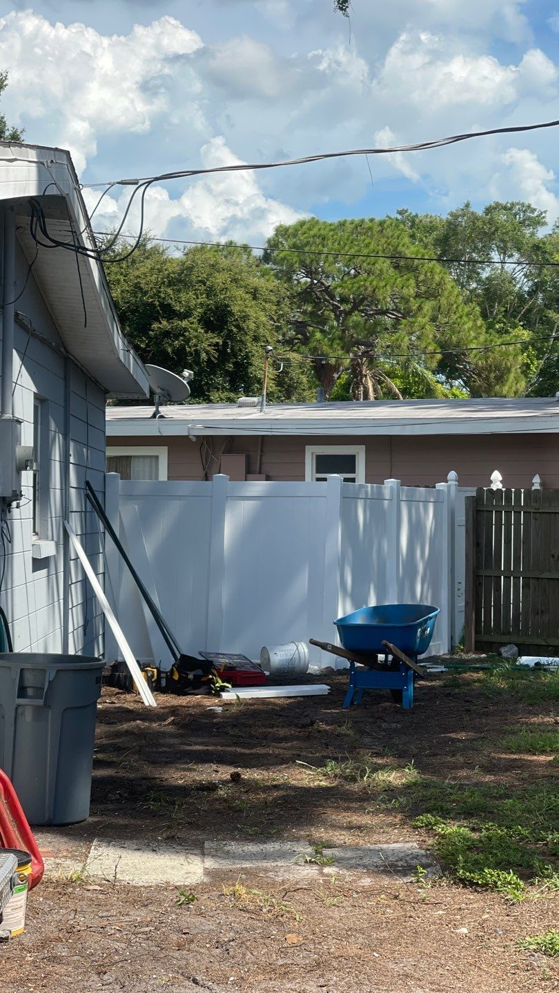 Sarasota, FL 6ft. Tall White Vinyl Privacy Fence by Asap fence and gates, LLC