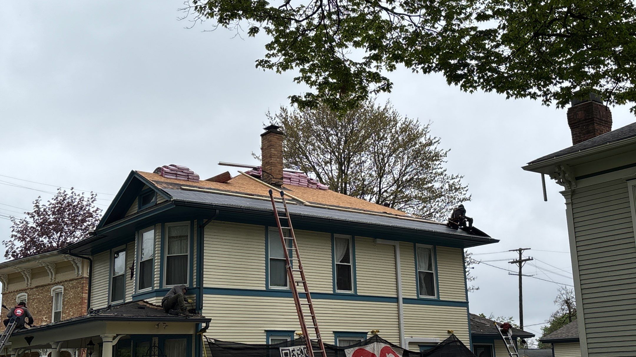 Roof Replacement using Owens Corning Summer Harvest by 180 Contractors