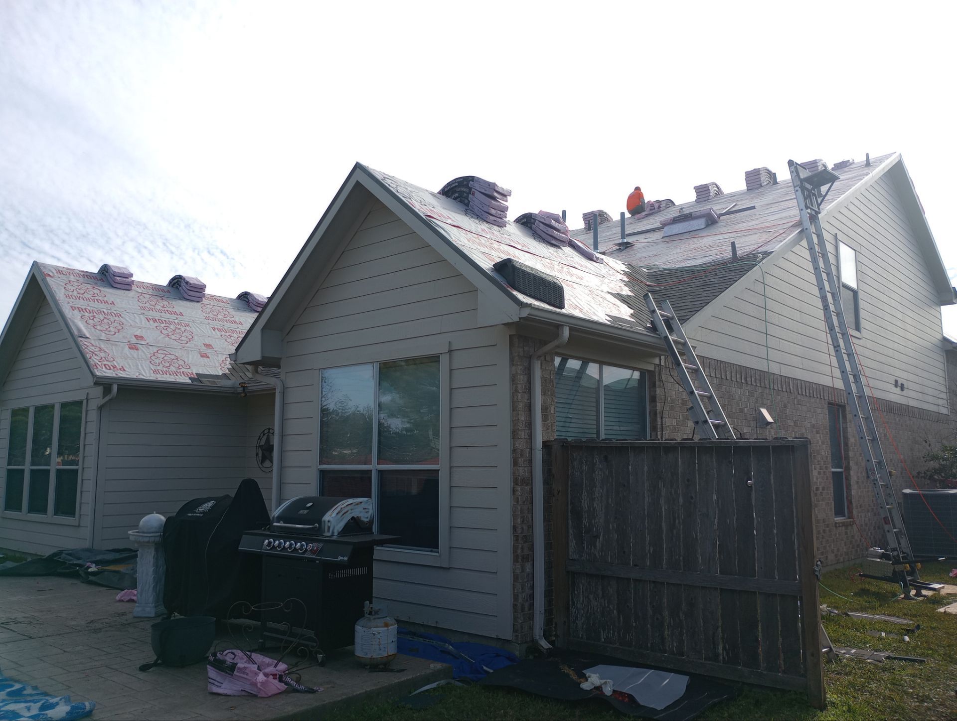 Residential Roofing Installation using Owen's Corning Duration (Lifetime) Shingles by Roof Repair Company