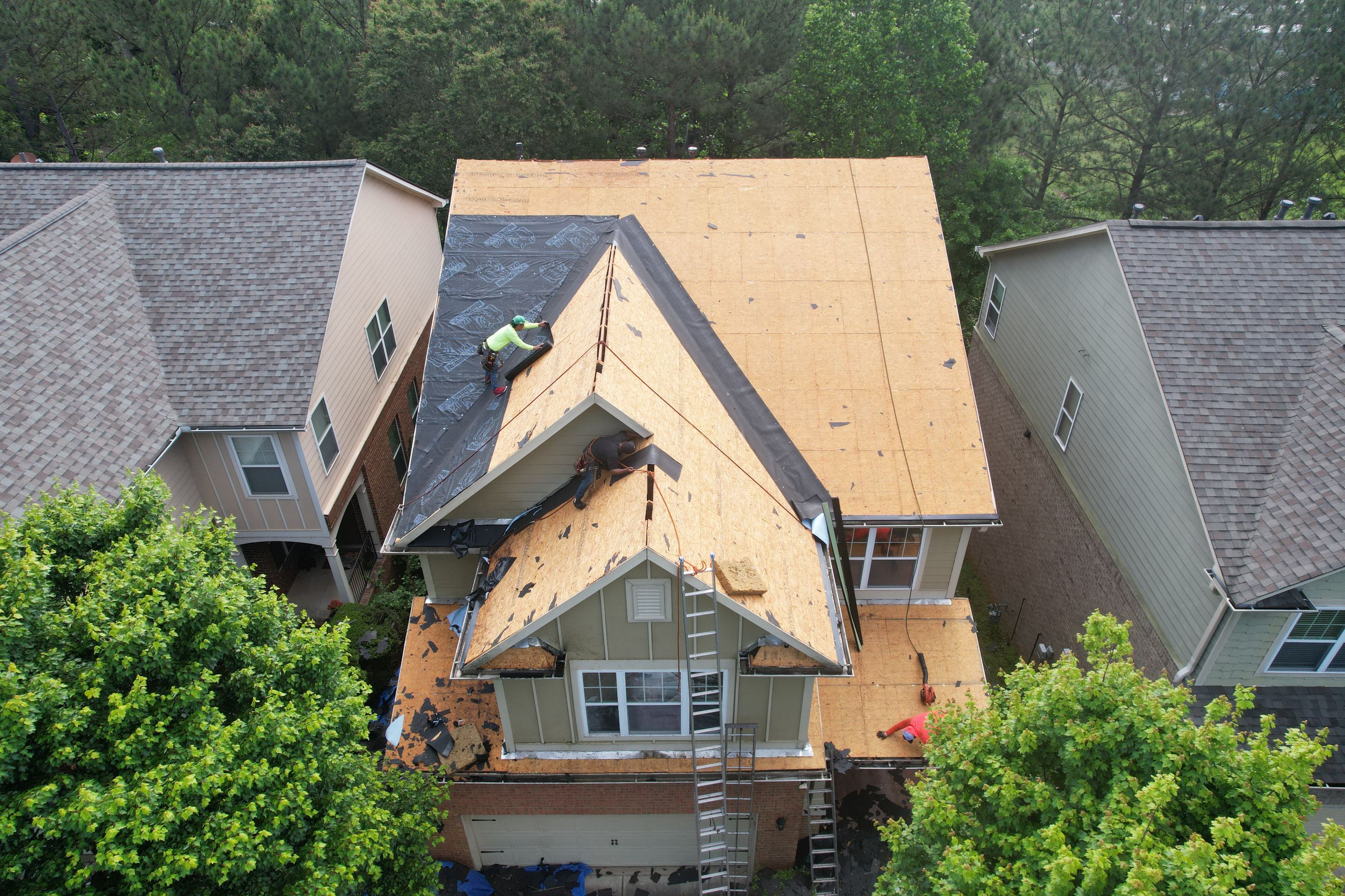 Residential Roof Replacement using OC TRUDEF DURATION WILLIAMSBURG 3/S by Inspector Roofing and Restoration