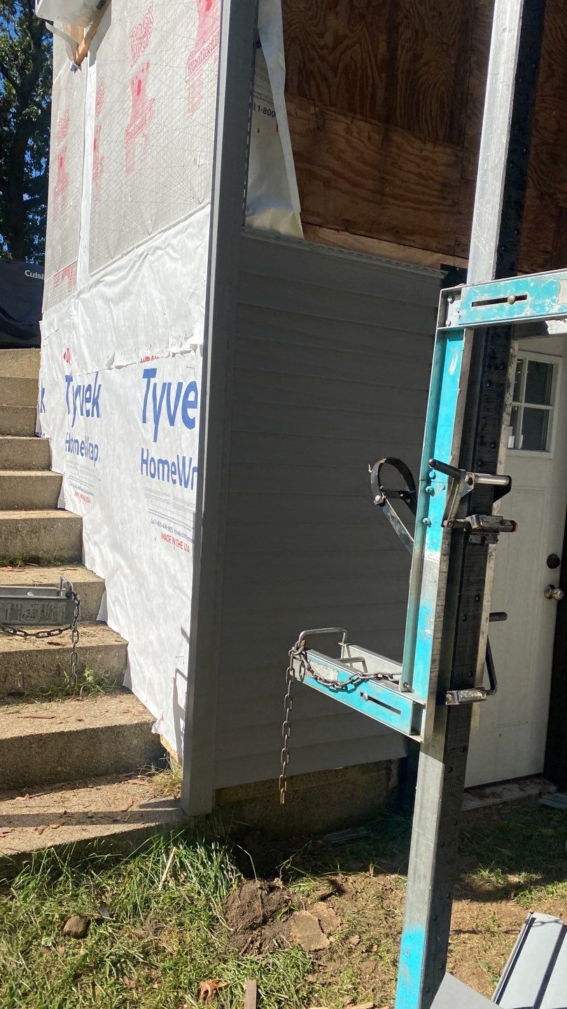 Siding Installation using Certainteed monogram charcoal gray Owens Corning Onyx Black by A Plus Exterior