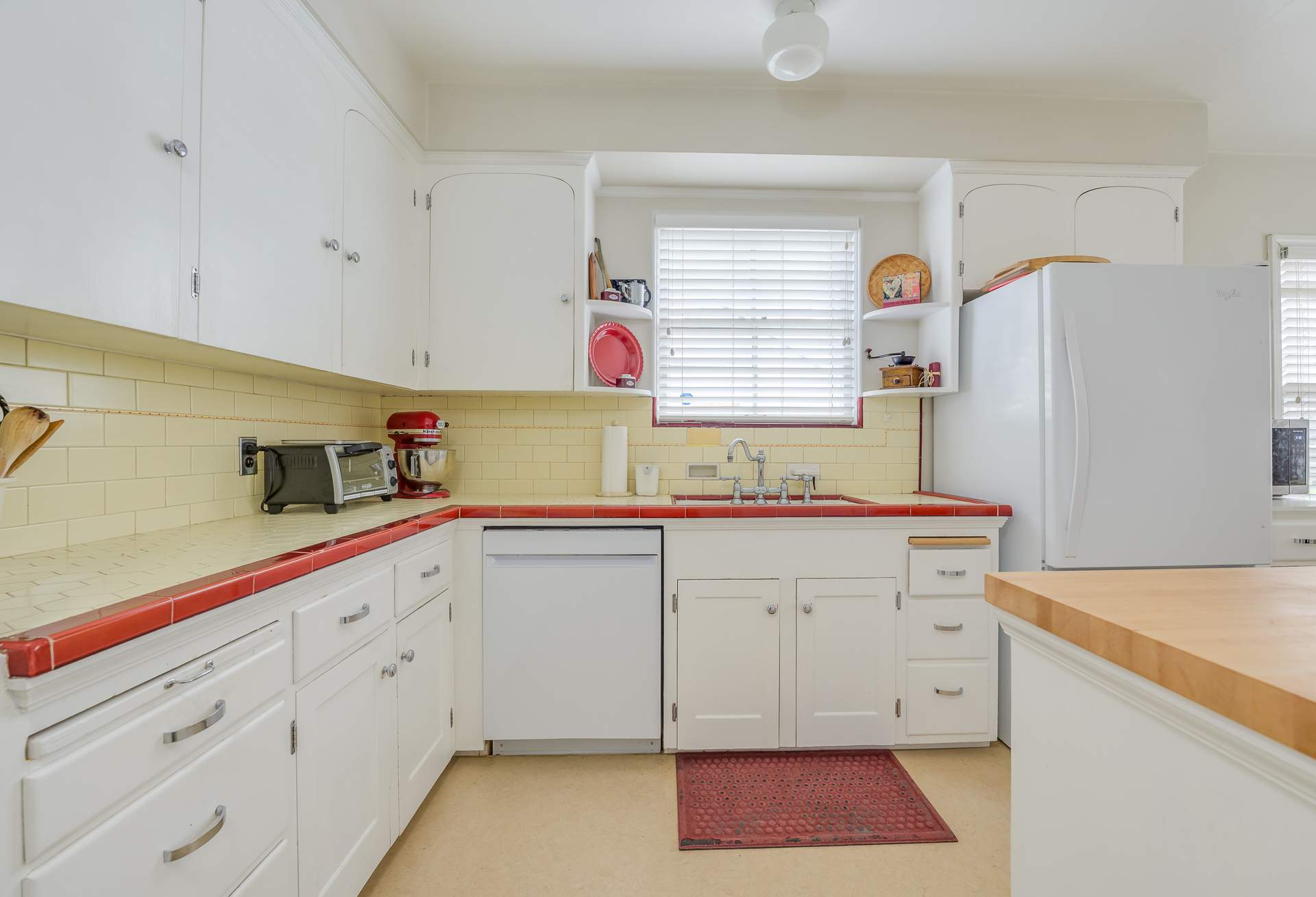 Comprehensive Kitchen Remodel in Portland, Oregon by American Made Construction 