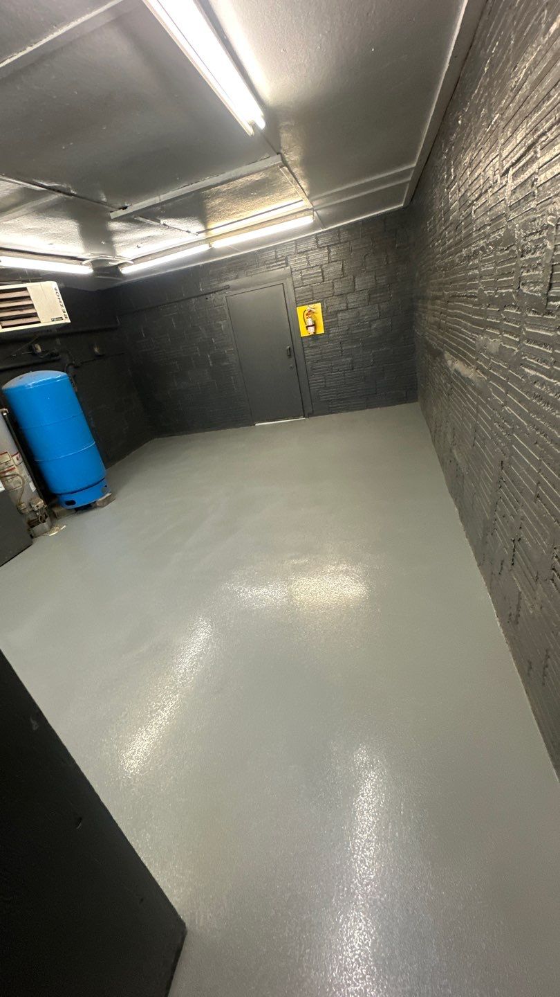 Industrial Grey Grit Project in Mars by Floors in a Day, Inc