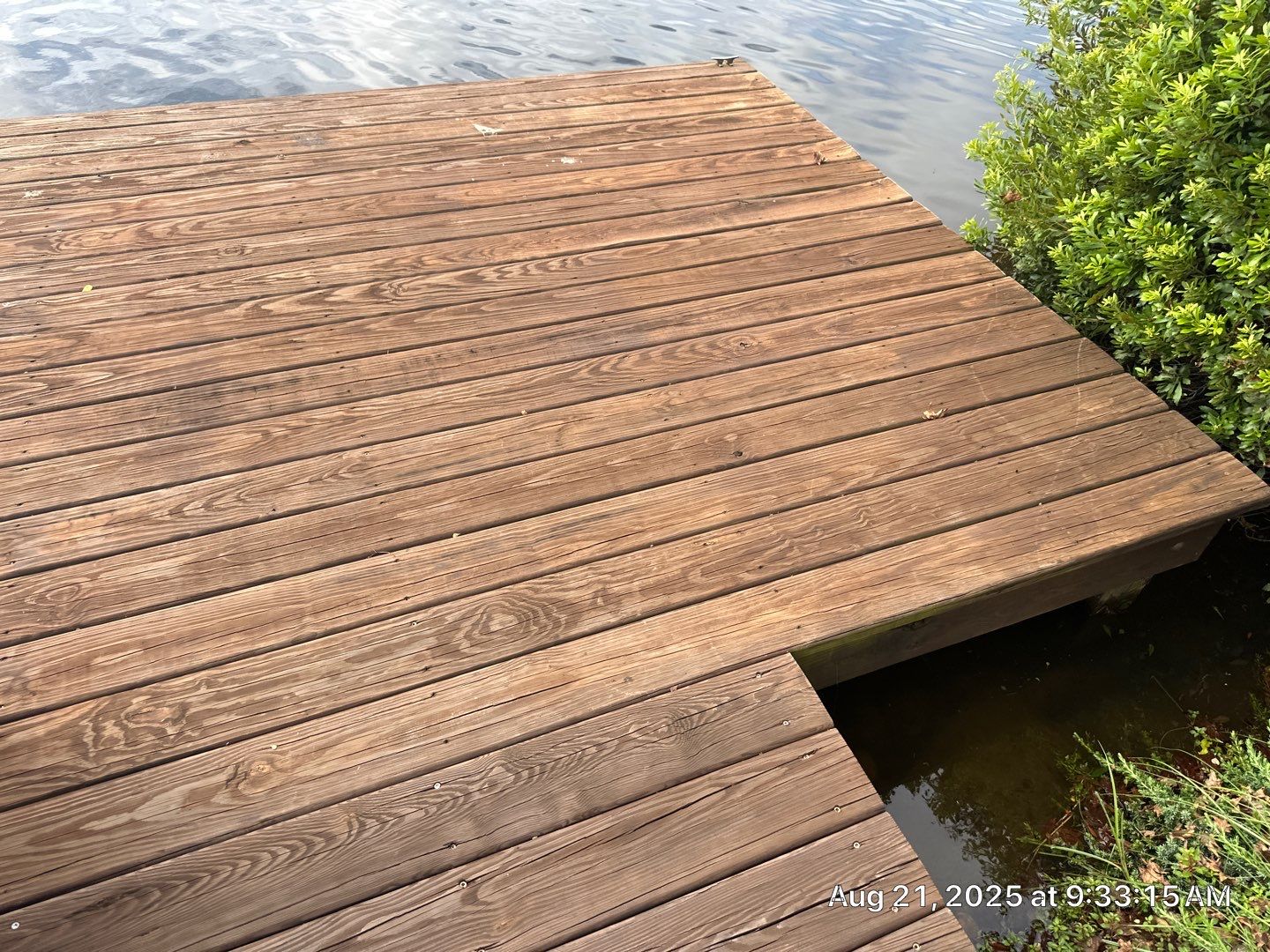 Wood Dock using Wood Sealant by DuraSeal