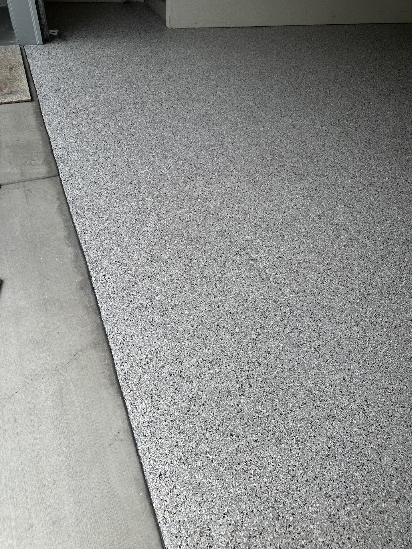 Garage Floor Resurfacing and Coyote Chip Coating in Morro Bay by MGP Coatings