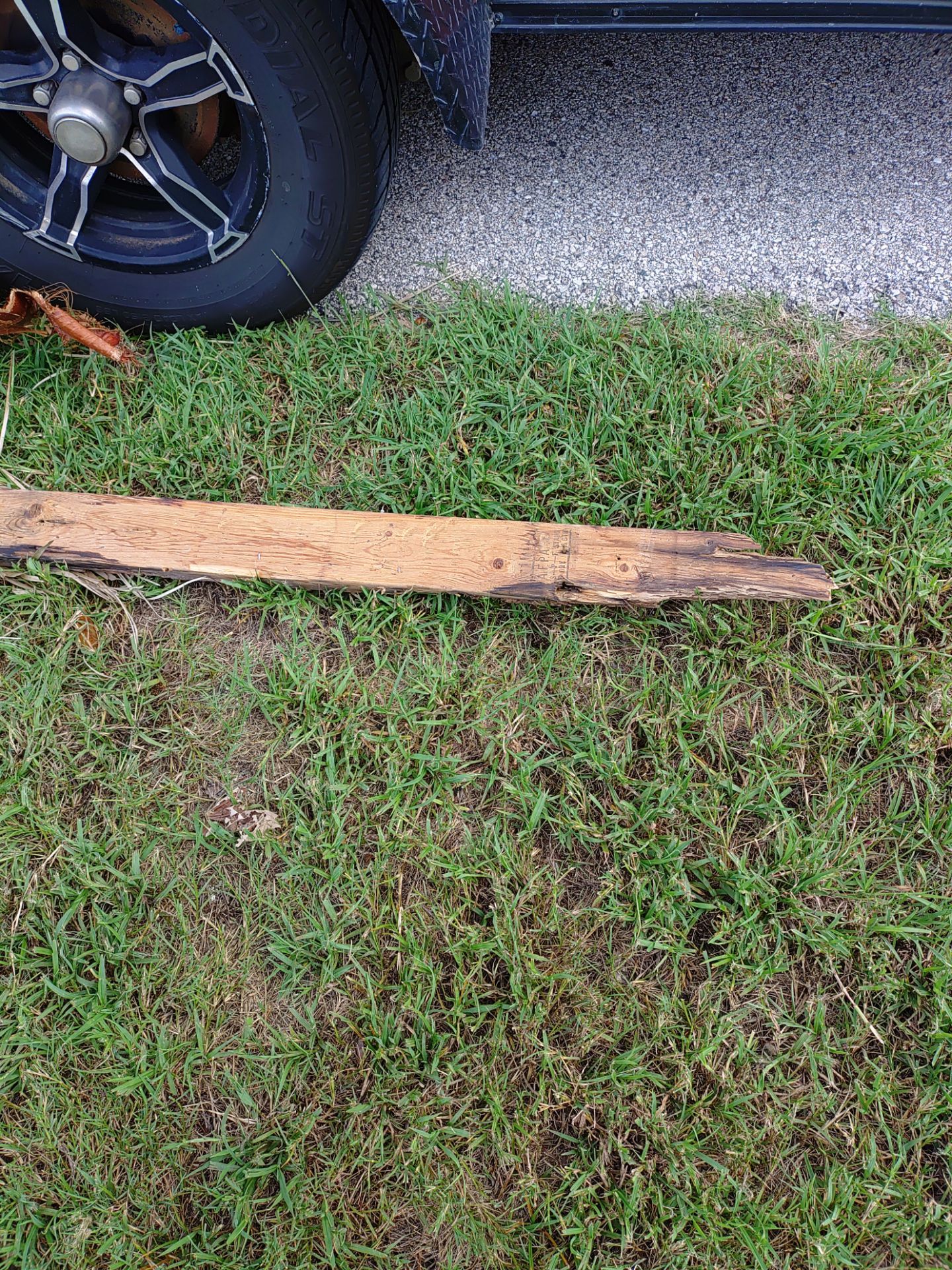 Replace gutter using White Down Spouts in Cape Coral FL by Gutter Professors