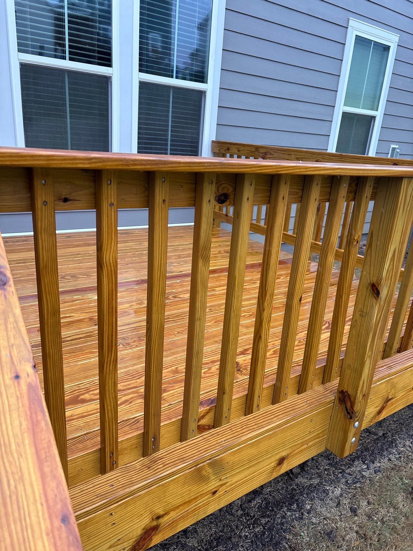 Wood Deck using Wood Sealant by DuraSeal