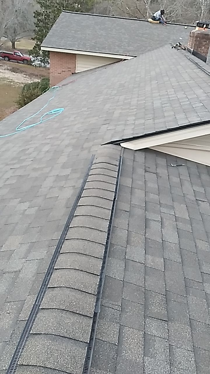 Residential Roofing Installation using Owens Corning Oakridge- Williamsburg Gray by Indigo State Roofing